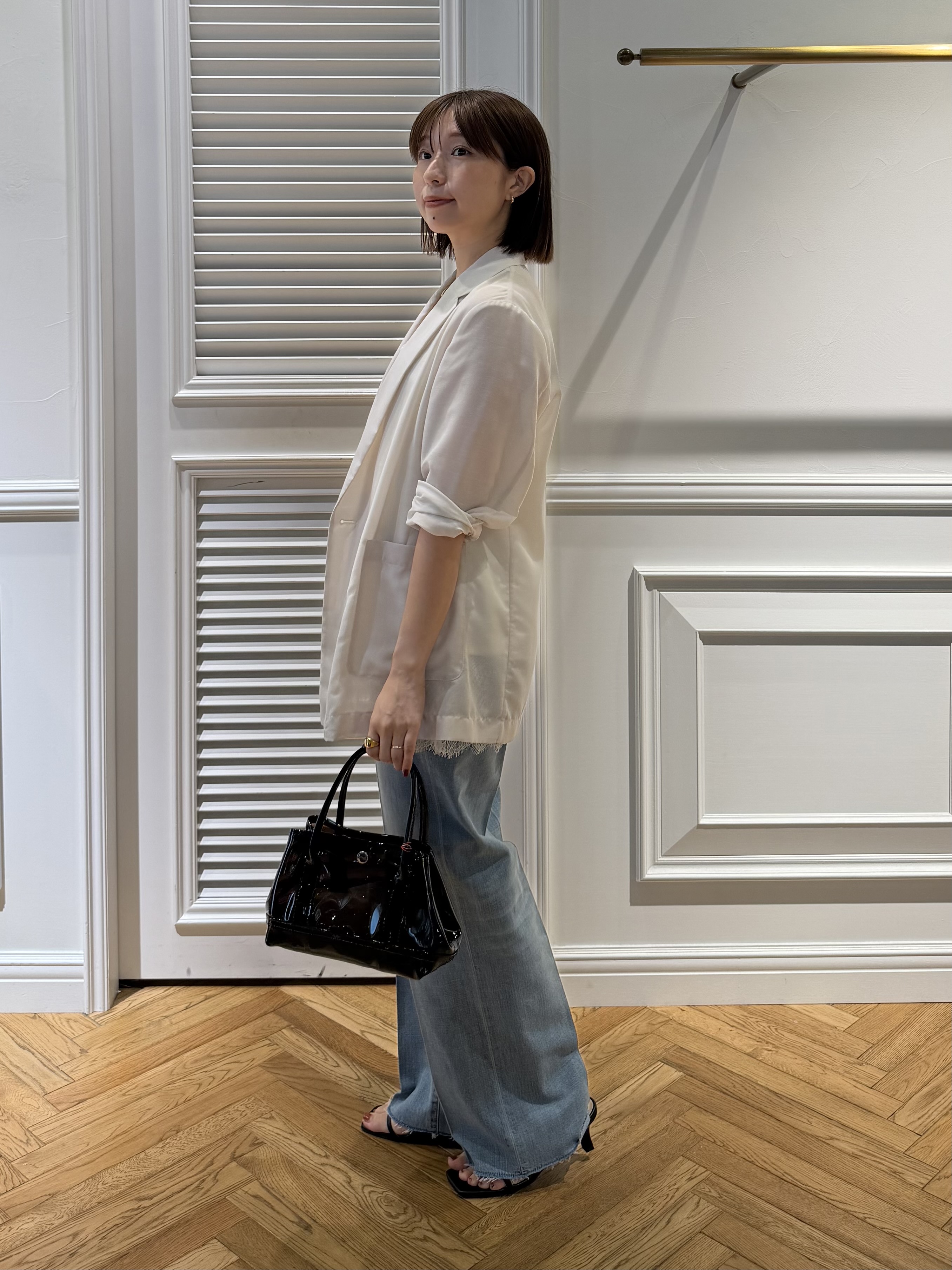 つじ まこさんの「DRESSTERIOR｜【接触冷感/防シワ機能/ウォッシャブル】クールタッチ リネンブレンドシアージャケット」を使ったコーディネート