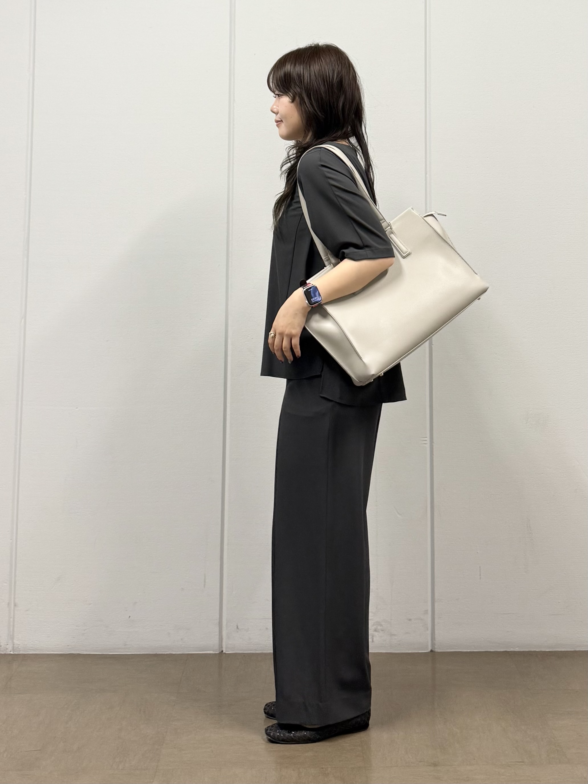 mizukiさんの「INDIVI｜【着る日傘】ドルマントップス」を使ったコーディネート