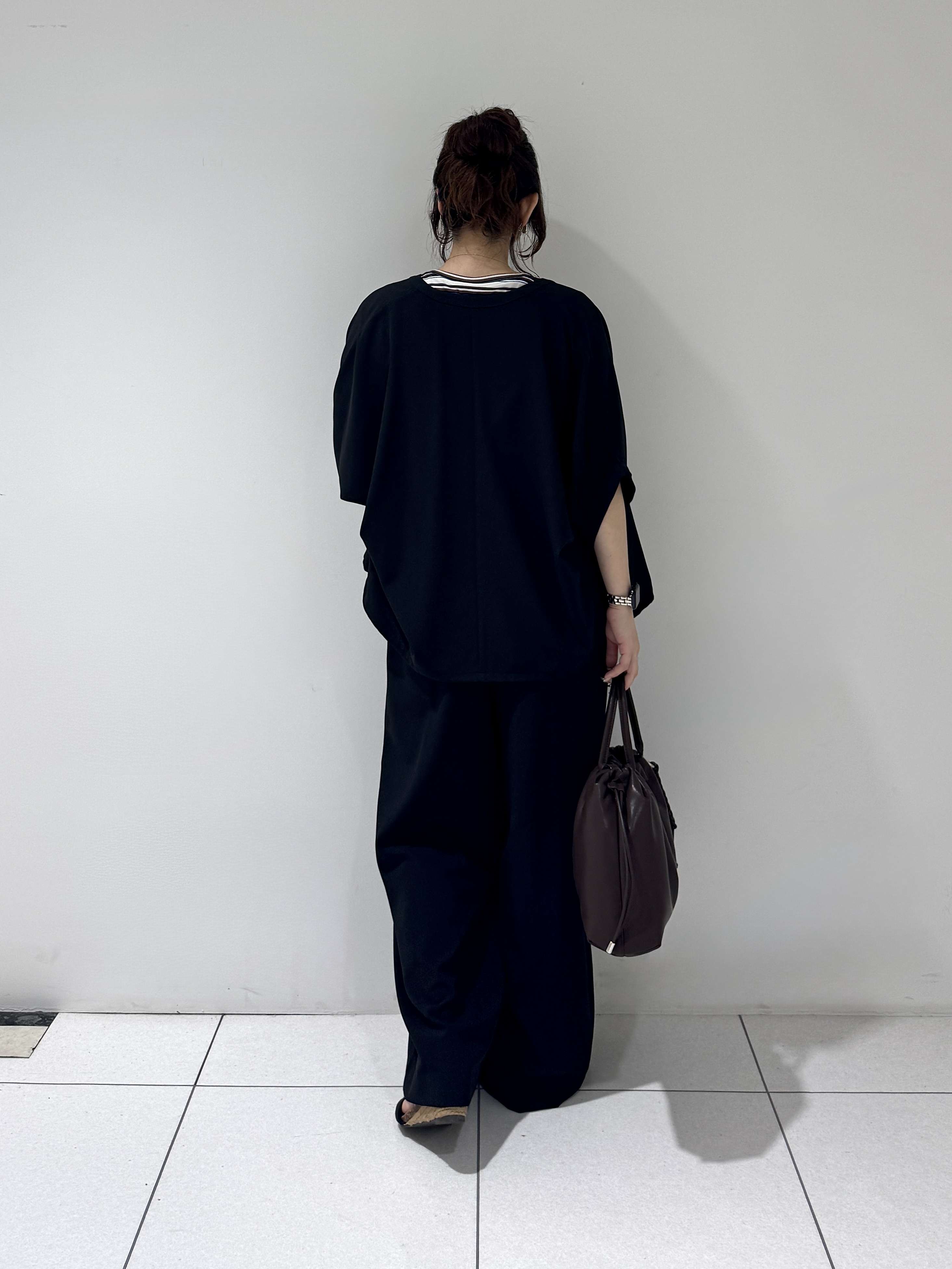 そんさんの「INDIVI｜【着る日傘】ドルマンフォルムブルゾン」を使ったコーディネート