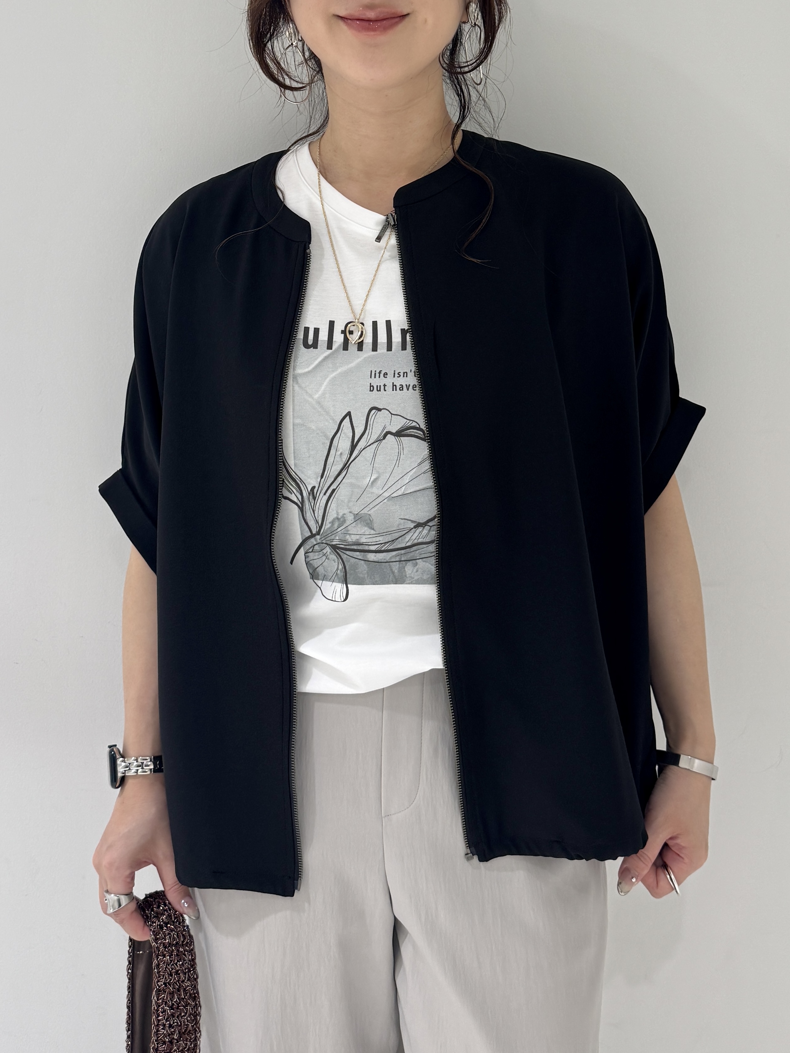 そんさんの「INDIVI｜【着る日傘】ドルマンフォルムブルゾン」を使ったコーディネート