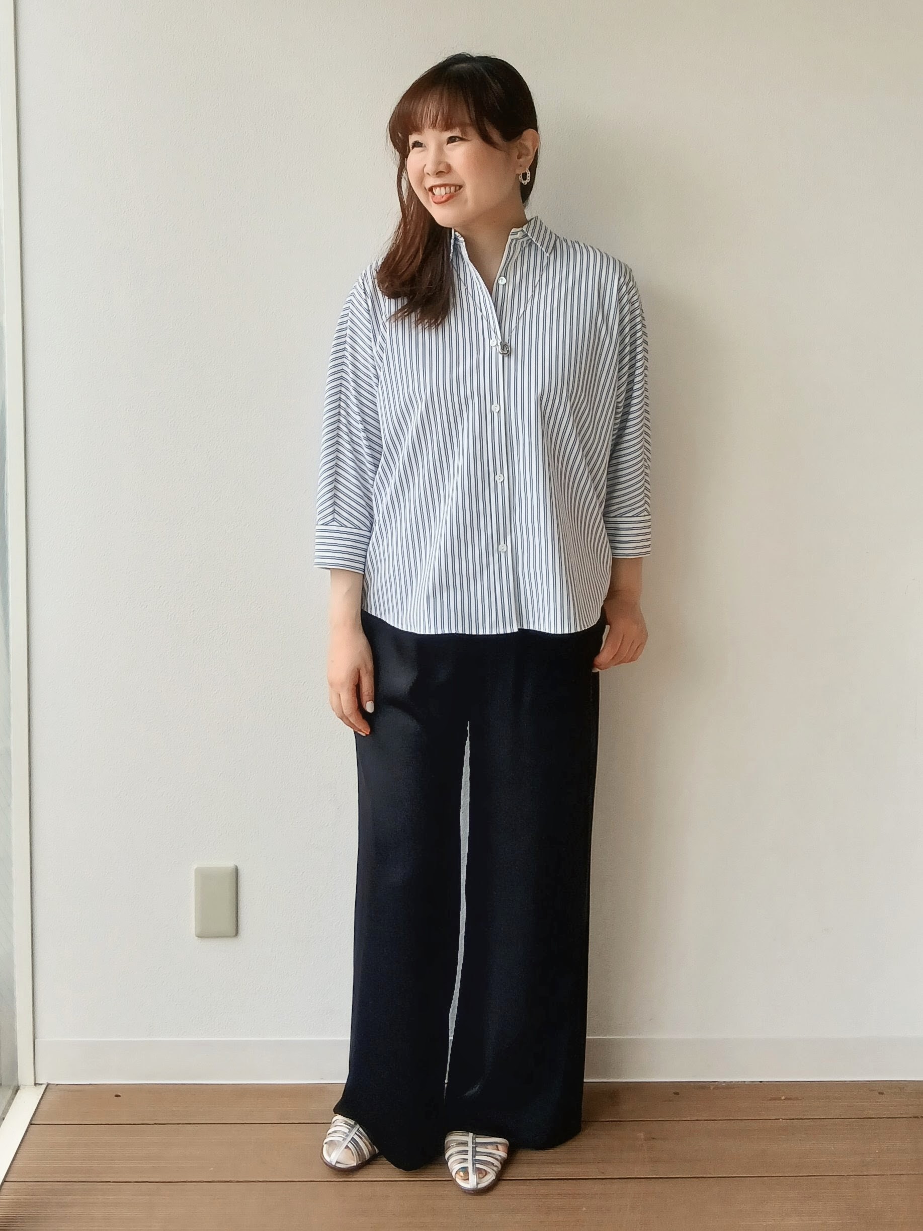 なみきさんの「UNTITLED｜【接触冷感/吸水速乾/UVカット】ドルマンスリーブシャツ」を使ったコーディネート