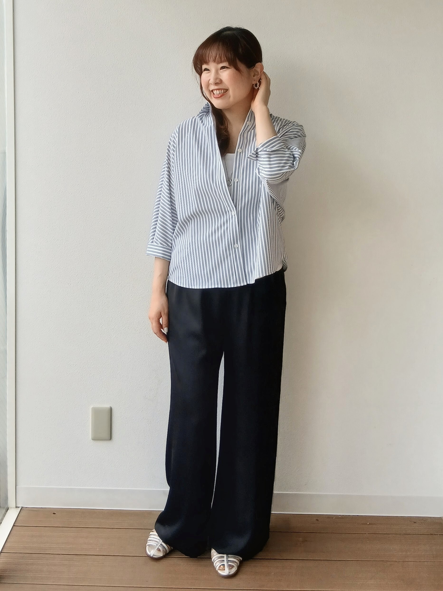 なみきさんの「UNTITLED｜【接触冷感/吸水速乾/UVカット】ドルマンスリーブシャツ」を使ったコーディネート