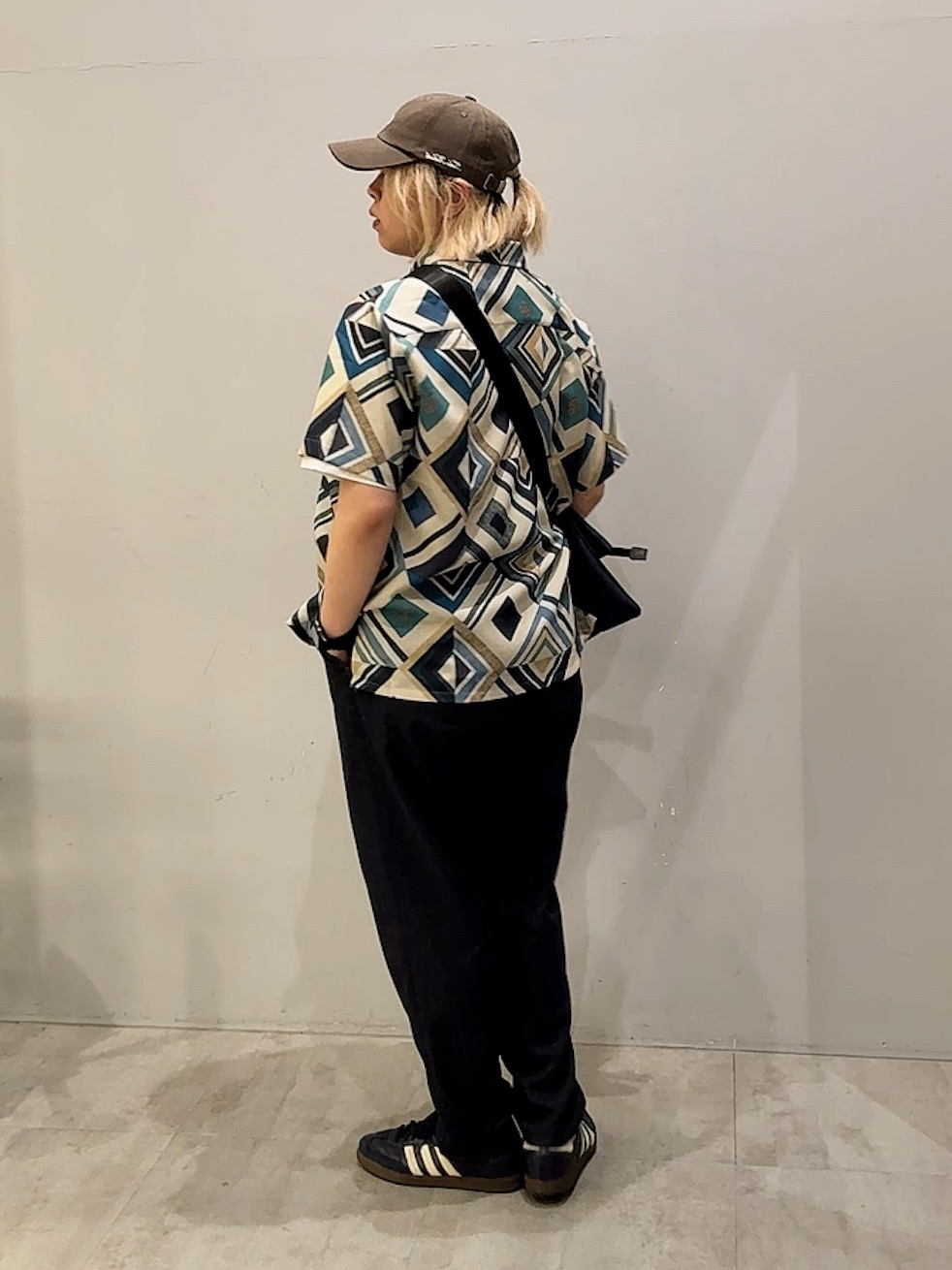 ユウナさんの「TAKEO KIKUCHI｜マラケシュ フォト Tシャツ」を使ったコーディネート