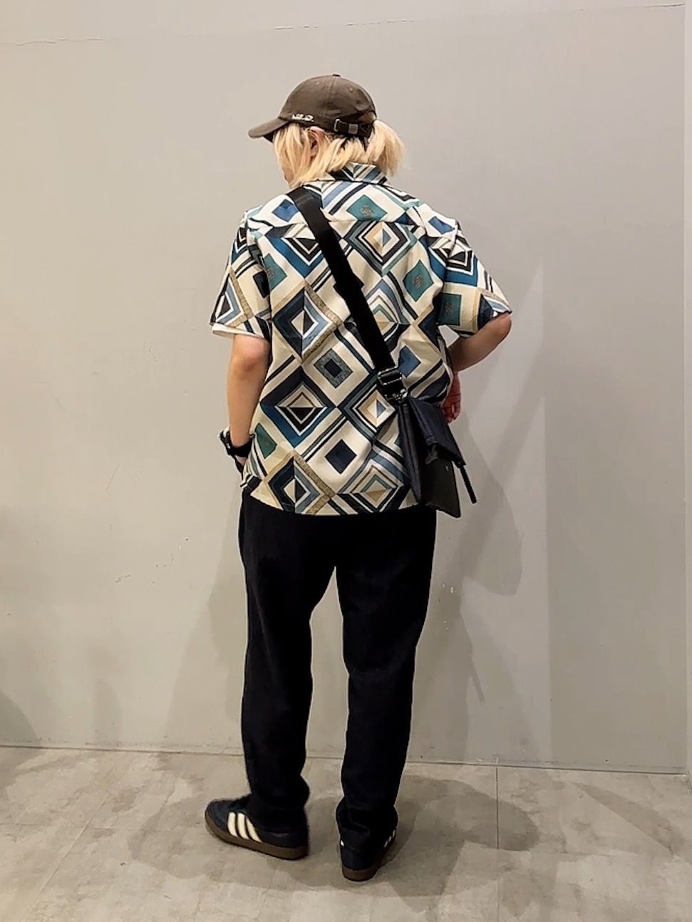 ユウナさんの「TAKEO KIKUCHI｜マラケシュ フォト Tシャツ」を使ったコーディネート