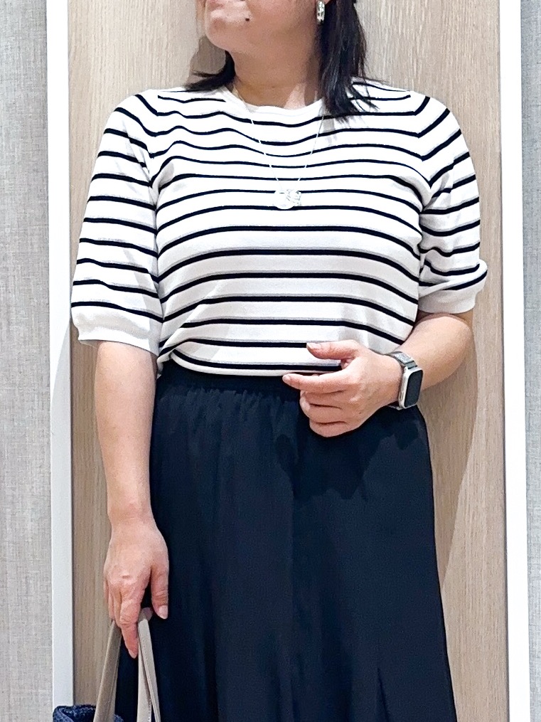naoさんの「grove｜【シリーズ累計36万枚/UVカット・ひんやり・洗濯機OK】やわらかドライタッチ 五分袖クルーネックニ」を使ったコーディネート