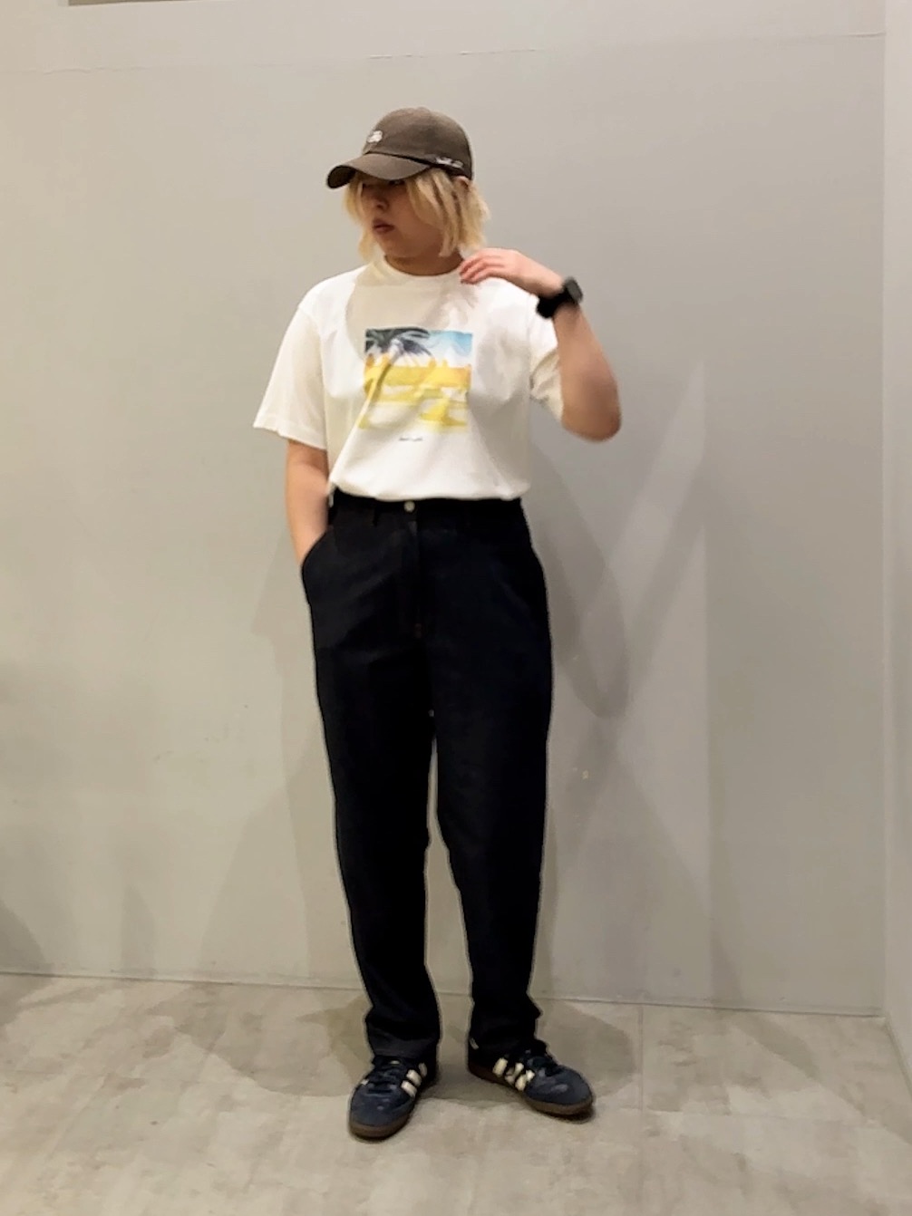 ユウナさんの「TAKEO KIKUCHI｜マラケシュ フォト Tシャツ」を使ったコーディネート
