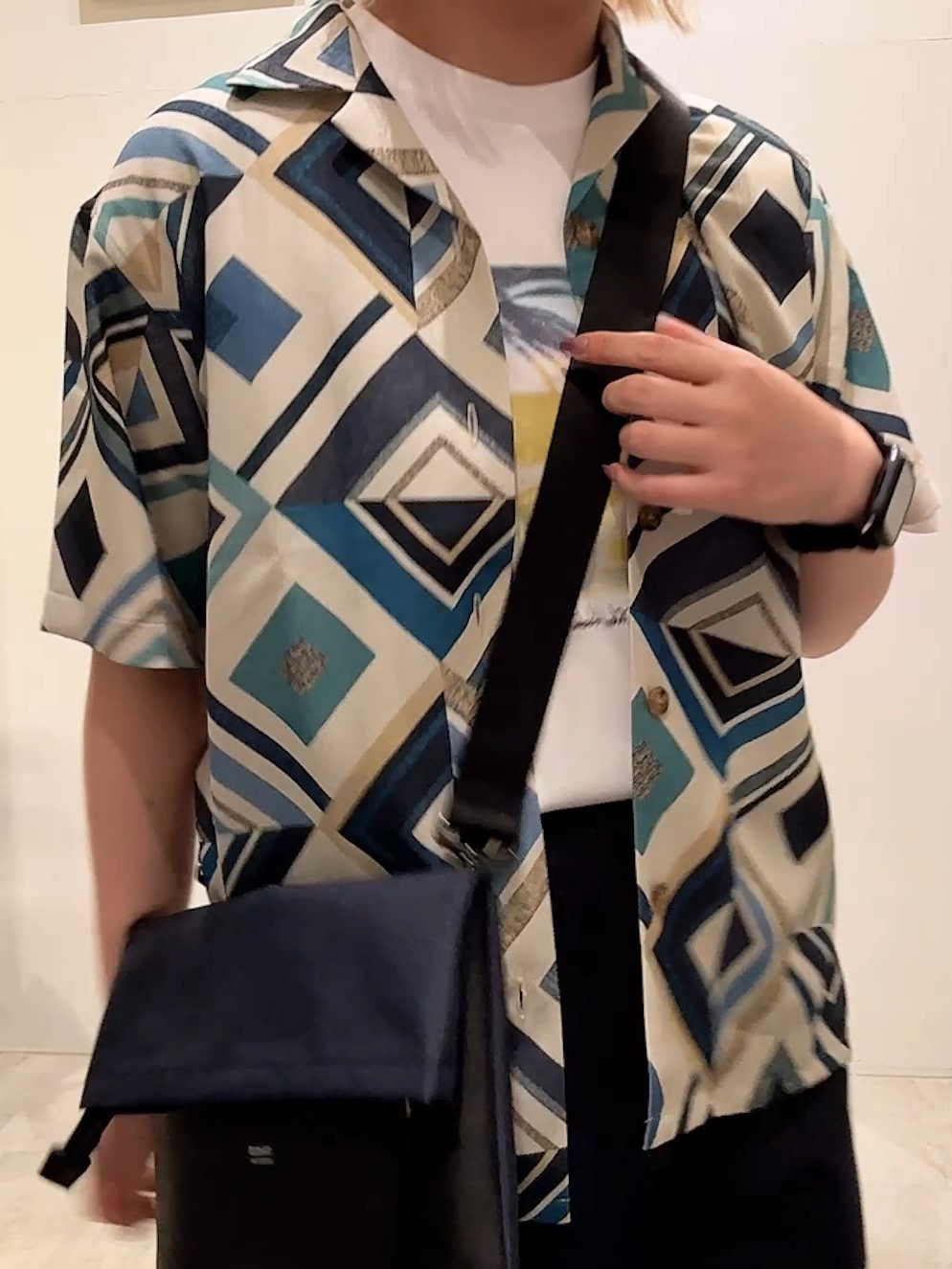 ユウナさんの「TAKEO KIKUCHI｜マラケシュ フォト Tシャツ」を使ったコーディネート
