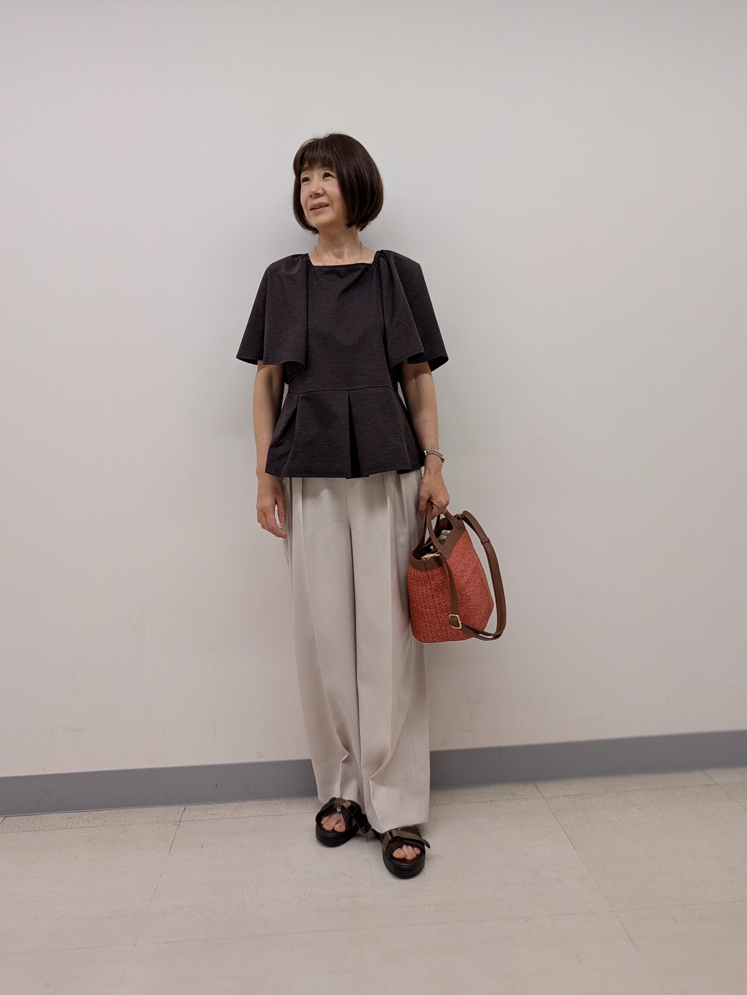 Ariさんの「Reflect｜【UVカット／接触冷感／吸水速乾】フレアスリーブペプラムカットソー」を使ったコーディネート