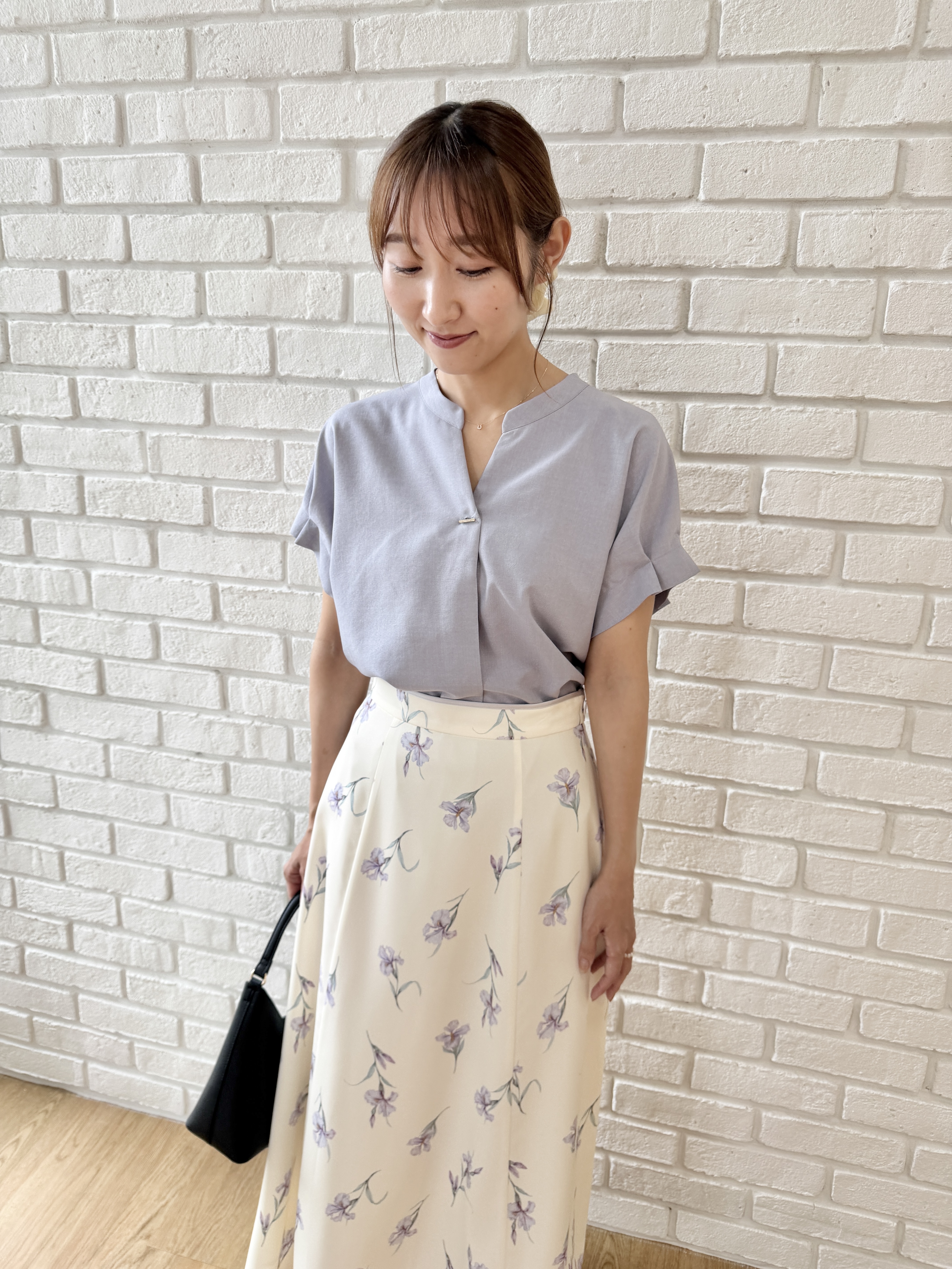 みぃさんの「index｜【接触冷感／吸水速乾】タックスキッパーブラウス《防シワ／イージーアイロン／洗濯機OK／9col》」を使ったコーディネート