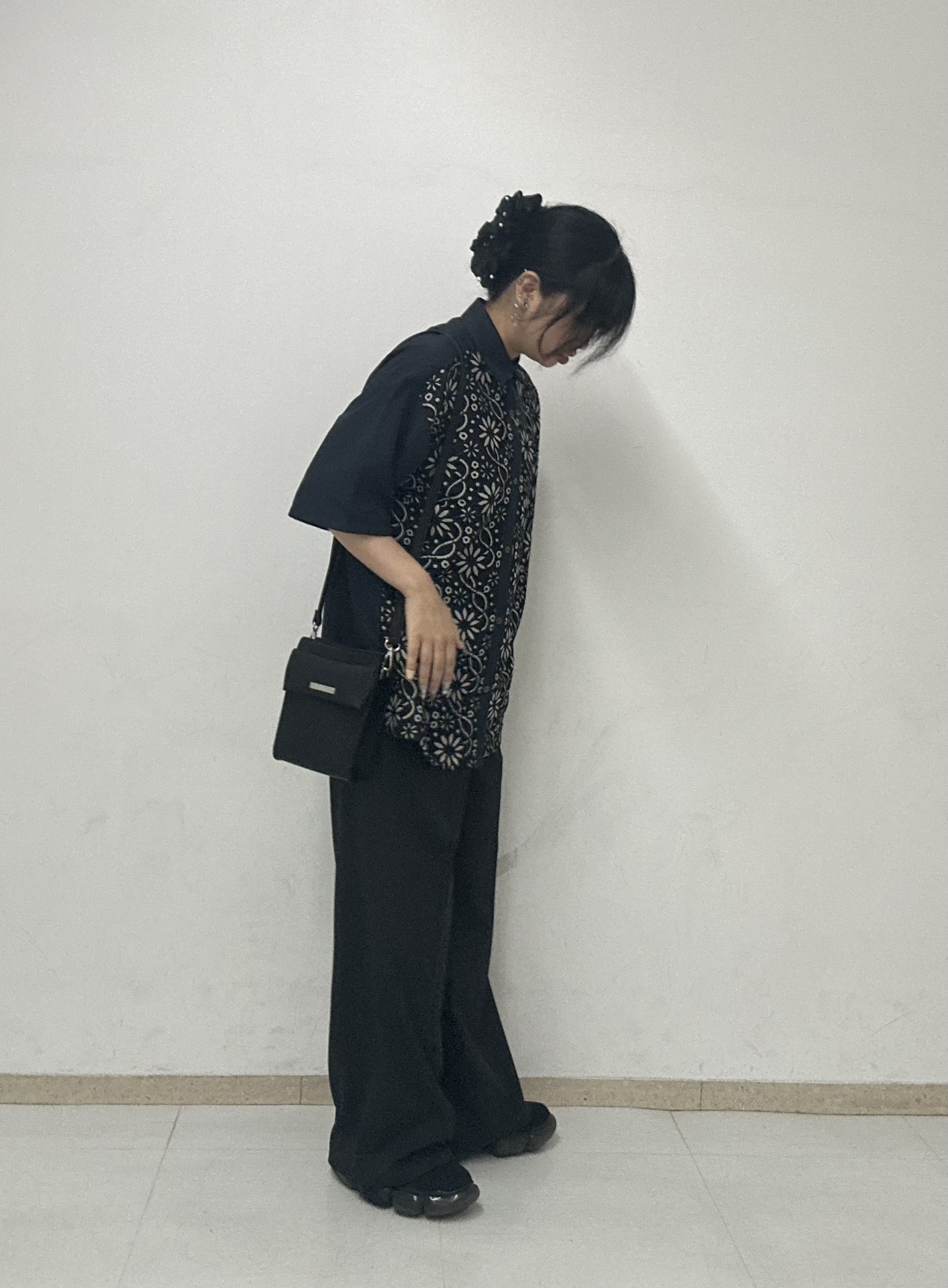 MANAさんの「tk.TAKEO KIKUCHI｜【接触冷感／ストレッチ】トロミワイドストレート」を使ったコーディネート