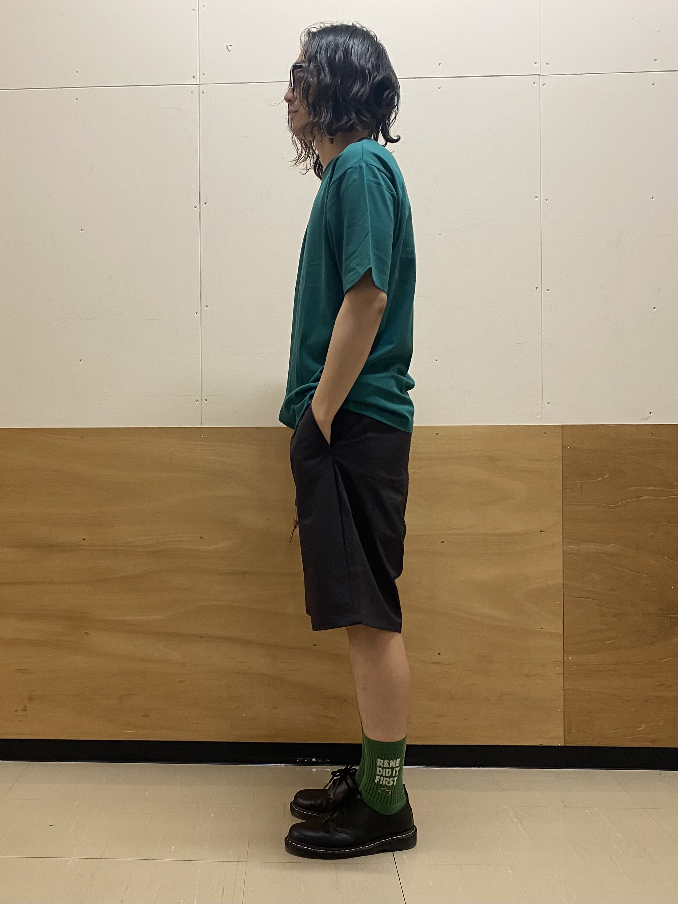 keyさんの「THE SHOP TK｜【なめらかでソフトな肌触り】ロゴ コットン半袖Tシャツ 洗濯機OK」を使ったコーディネート