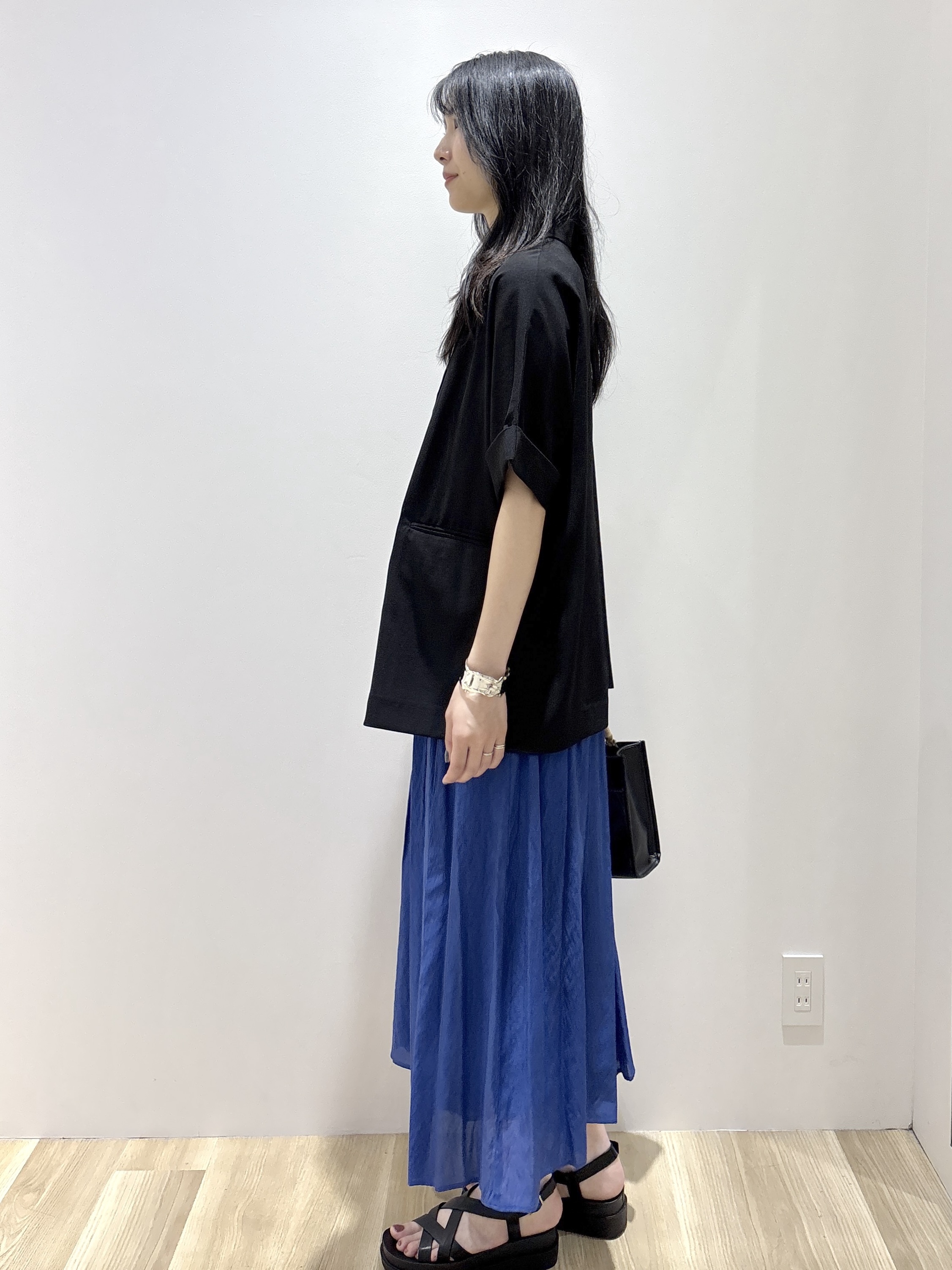 sachikoさんの「OPAQUE.CLIP｜【接触冷感／吸水速乾／防シワ】リネンライクテーラードジャケット《洗濯機OK》」を使ったコーディネート