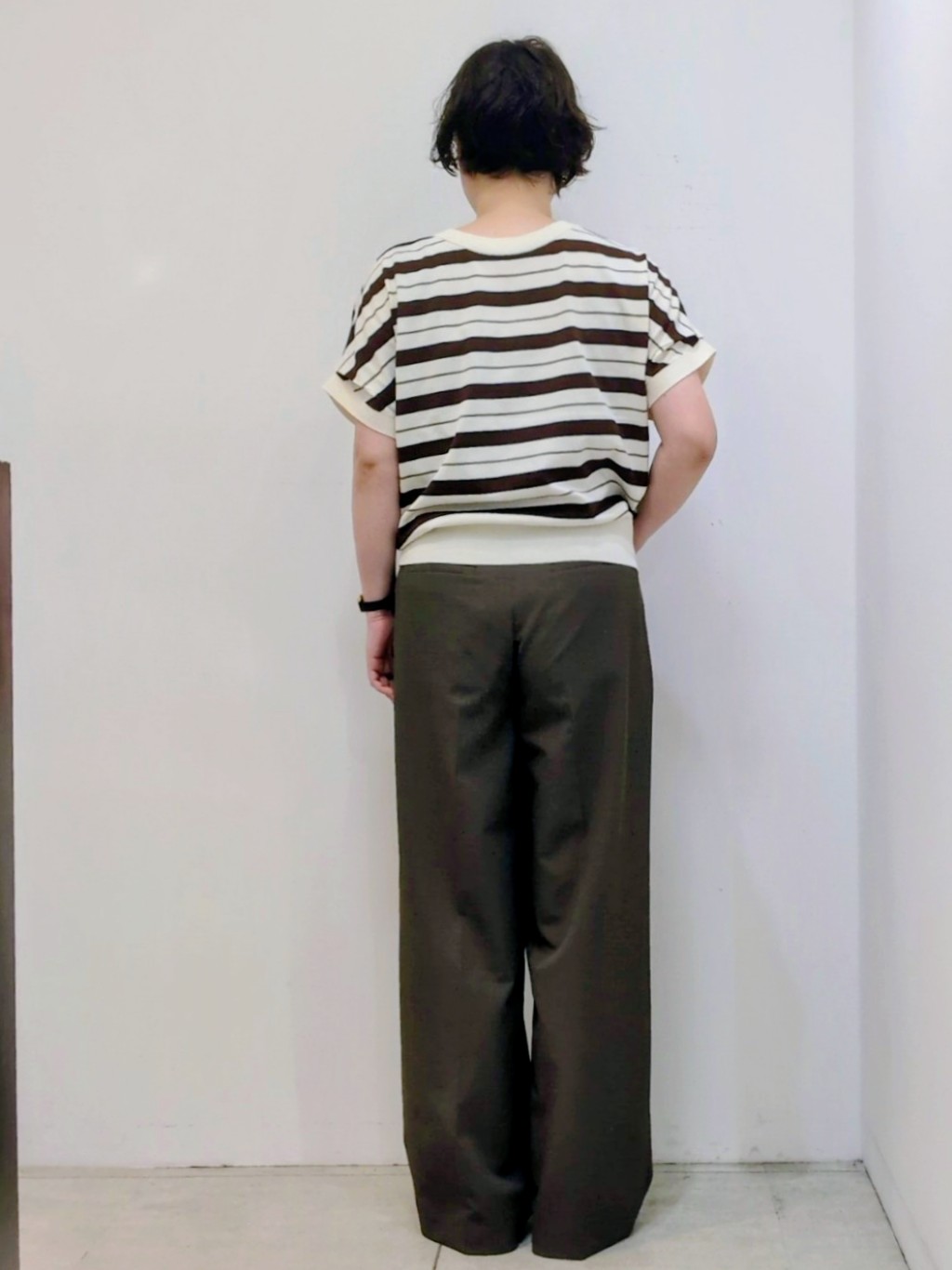 いこさんの「UNTITLED｜【前後2WAY】ドライタッチコットンプルオーバー」を使ったコーディネート