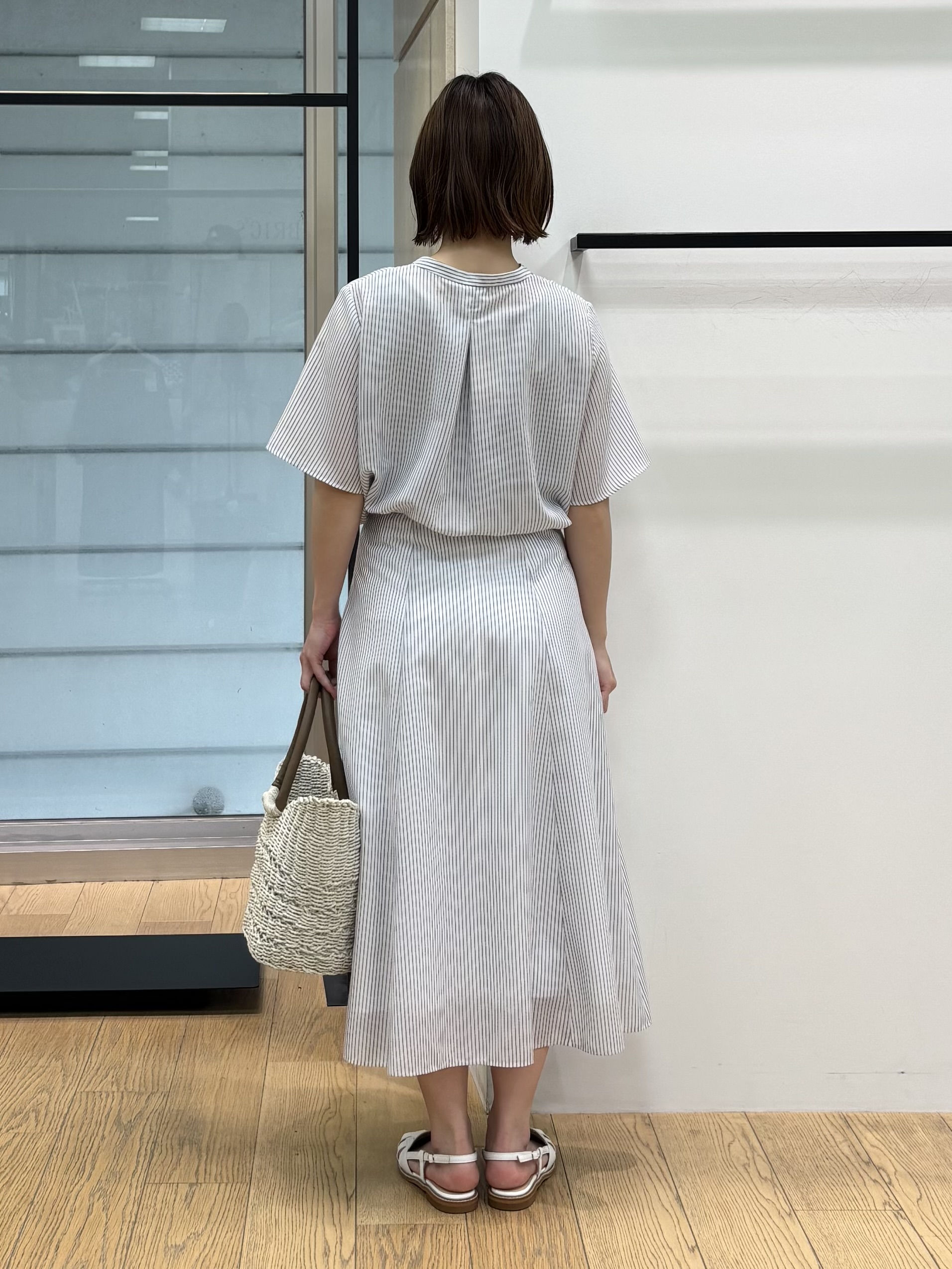 asamiさんの「INDIVI｜【接触冷感/洗える】シアーシャンブレーピンタックブラウス」を使ったコーディネート