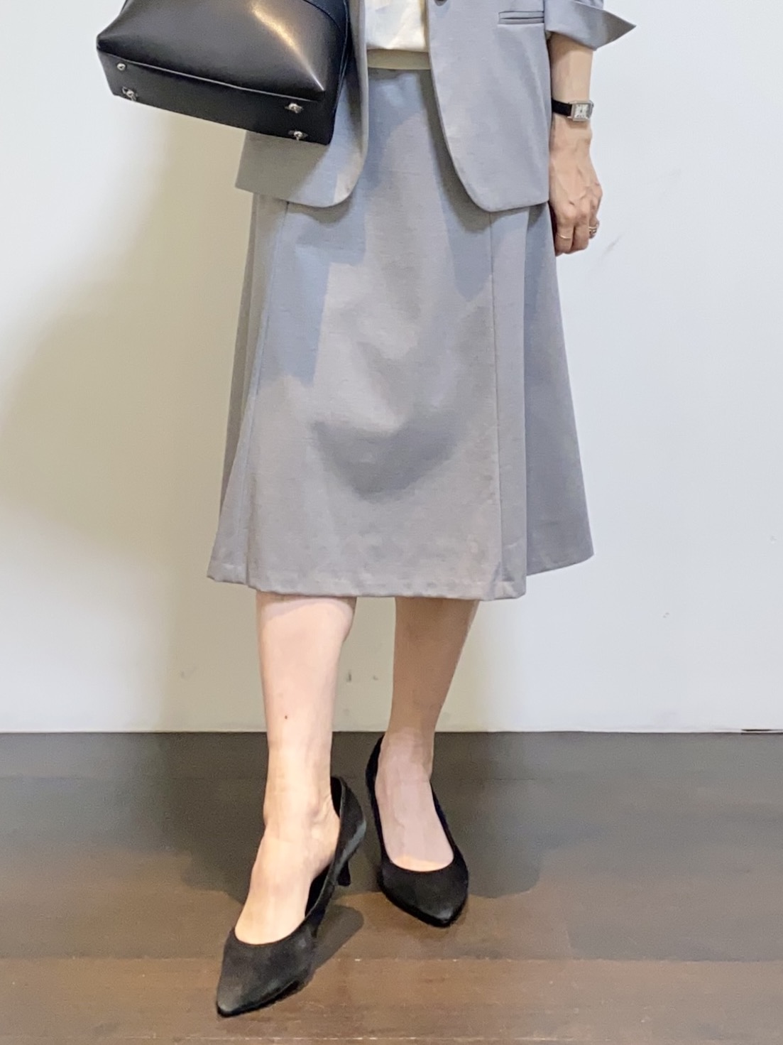 tomoさんの「UNTITLED｜【UV/接触冷感/スーツ】ジャージテーラードジャケット」を使ったコーディネート