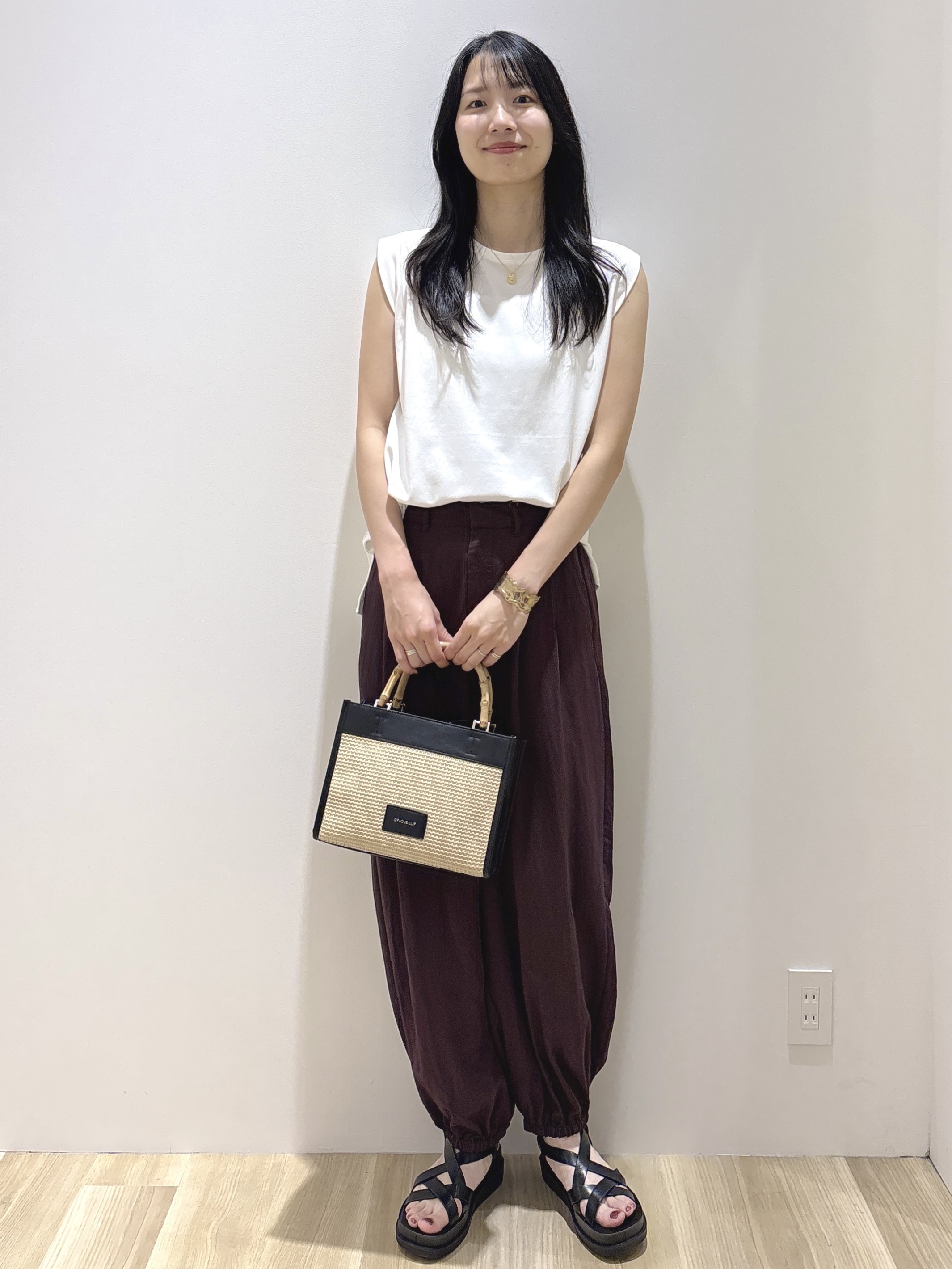 sachikoさんの「OPAQUE.CLIP｜【UV／接触冷感】スーパーアイス ノースリーブカットソー《洗濯機OK》」を使ったコーディネート