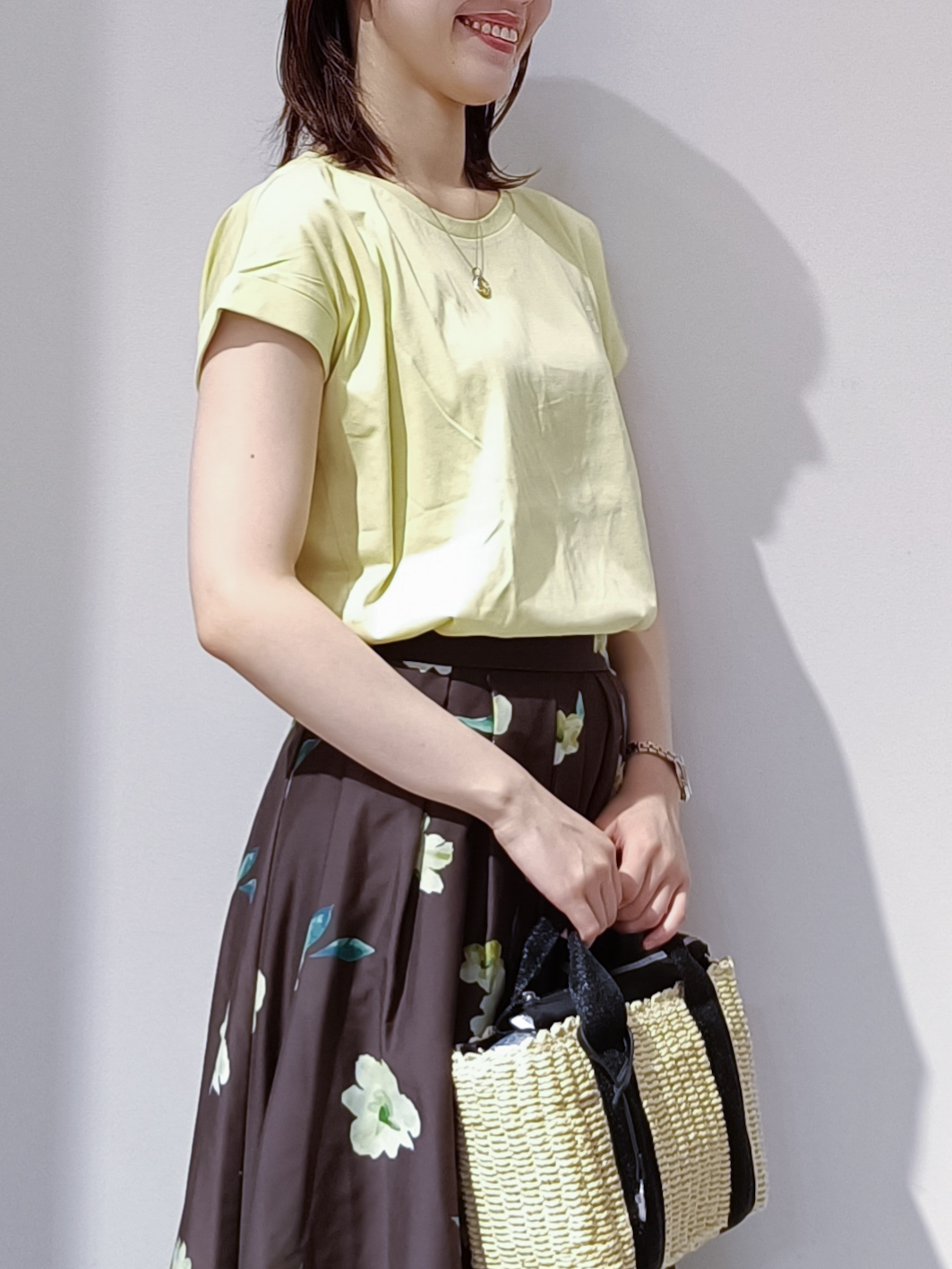 のんさんの「OPAQUE.CLIP｜【接触冷感／UV】ワンポイント刺繍Tシャツ《7col／XS~3L／洗濯機OK》」を使ったコーディネート