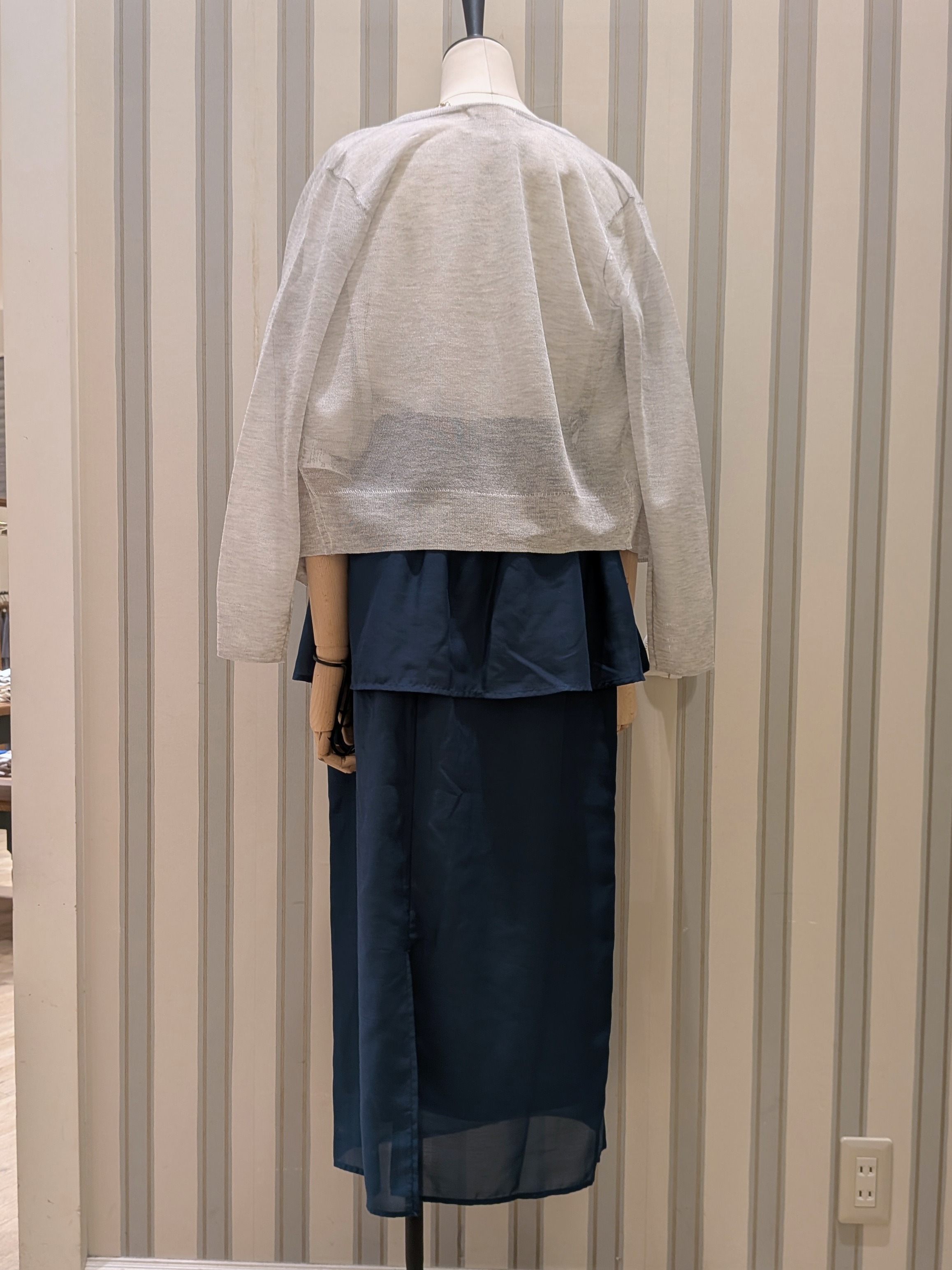 ちゃさんの「grove｜高評価！【洗える/名品】大人の透け感、シアーカーディガン」を使ったコーディネート