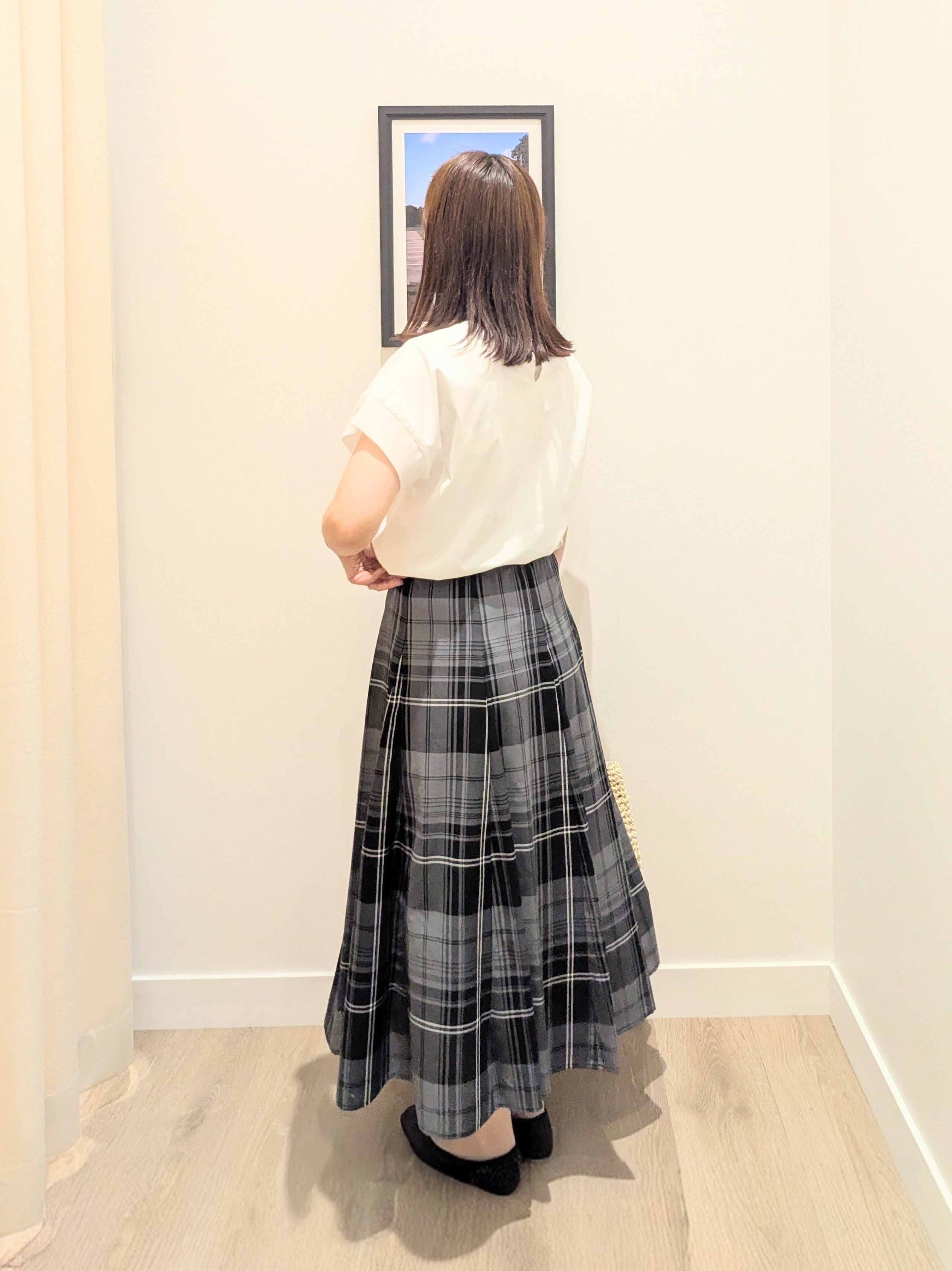 enさんの「Dessin｜【UVカット/接触冷感】美光沢カットソー」を使ったコーディネート