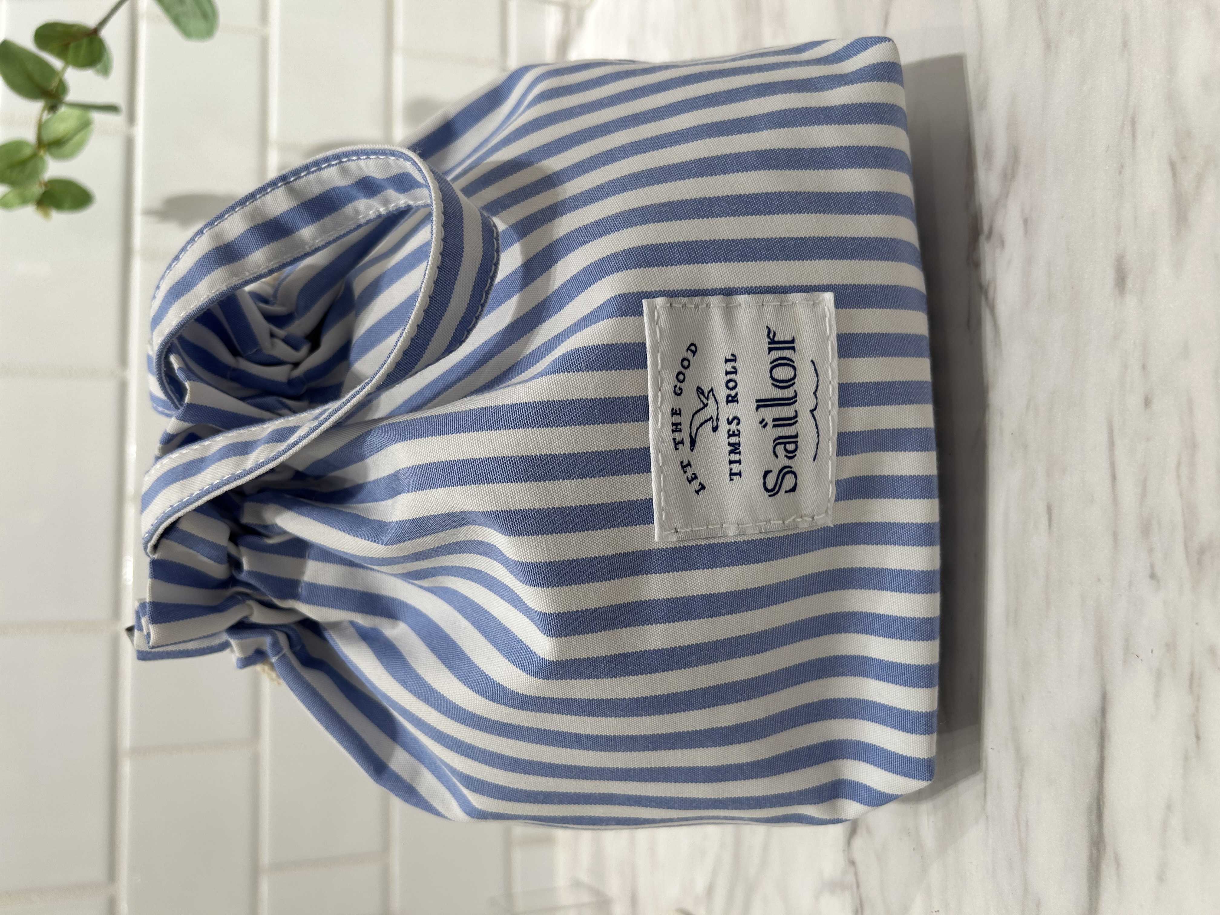 たかともさんの「212 KITCHEN STORE｜Sailor ランチバッグ BE」を使ったコーディネート