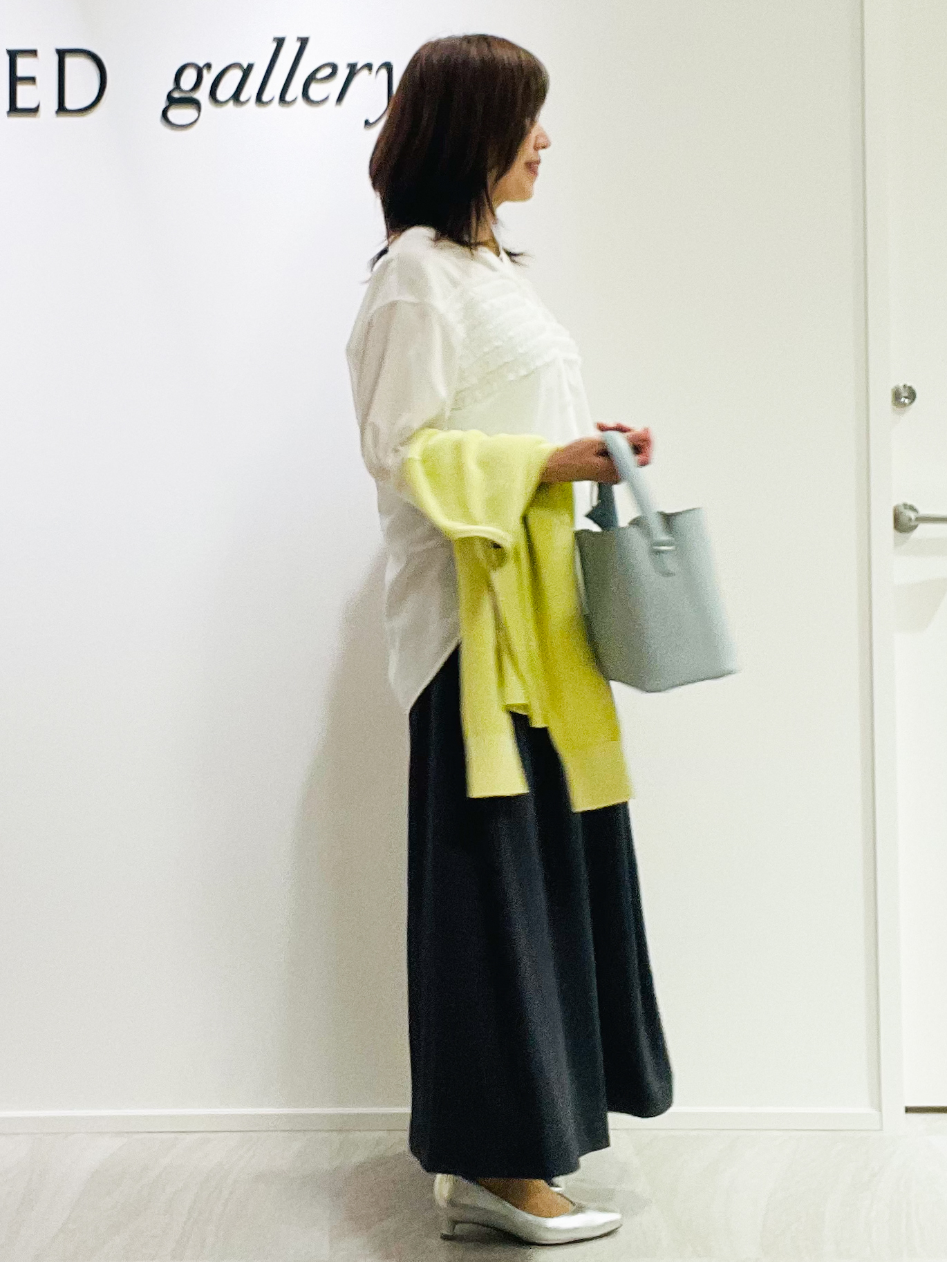 めいさんの「UNTITLED｜【接触冷感/通気性/洗える】フロントフリルブラウス」を使ったコーディネート