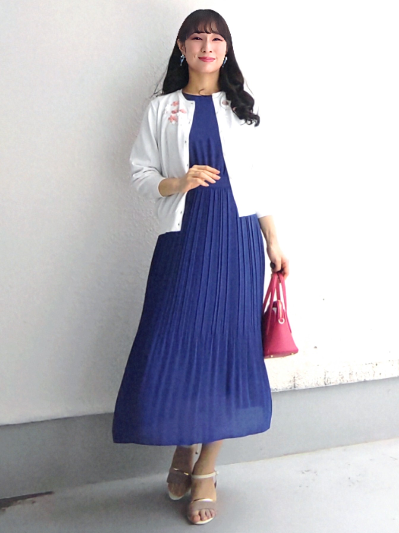 keinaさんの「SunaUna｜【SS～Lサイズ展開／スパンコール・ビジュー・刺繍】クラフトカーディガン」を使ったコーディネート