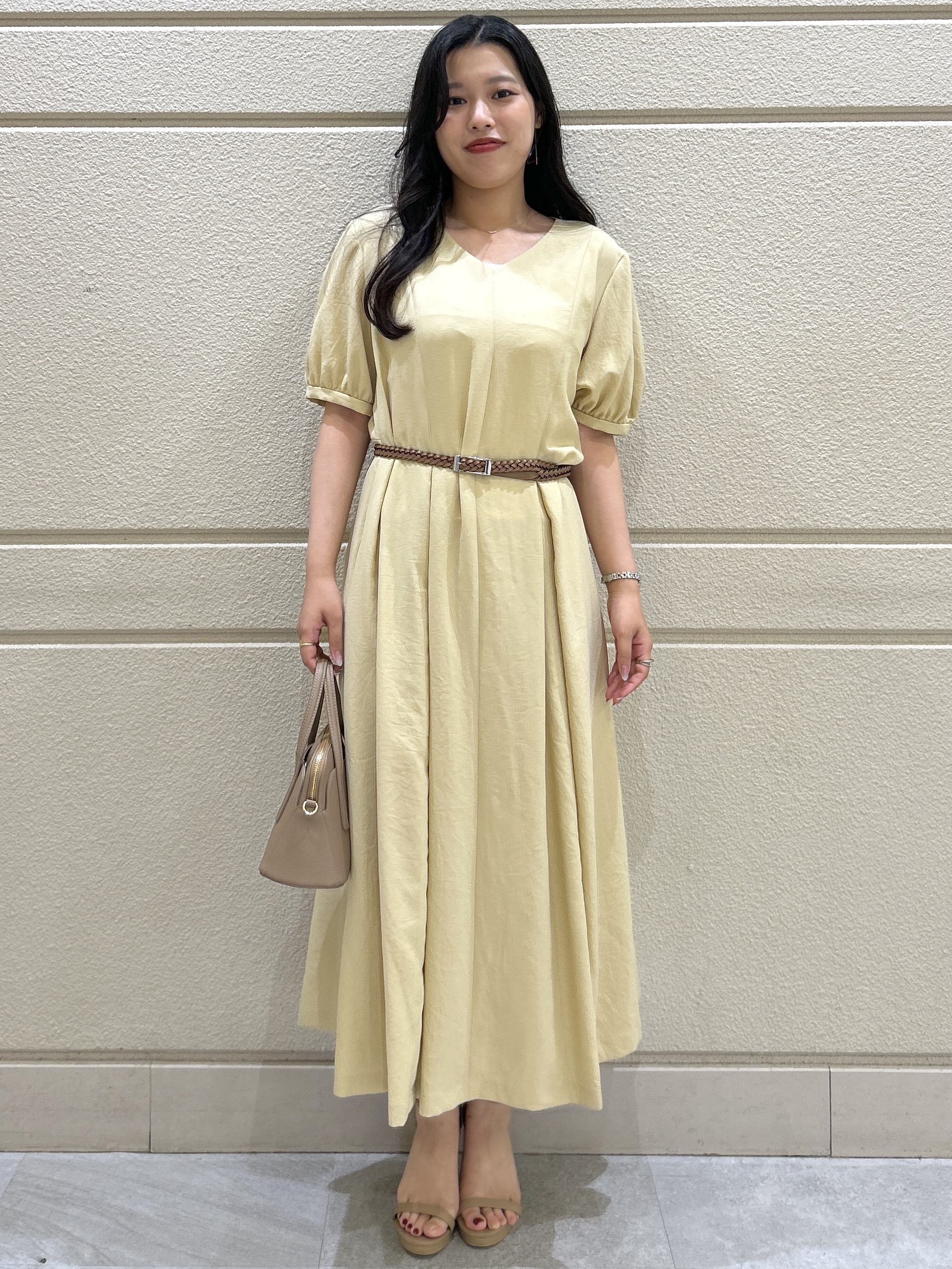 Momokaさんの「COUP DE CHANCE｜【手洗い可／日本製】サックワンピース」を使ったコーディネート