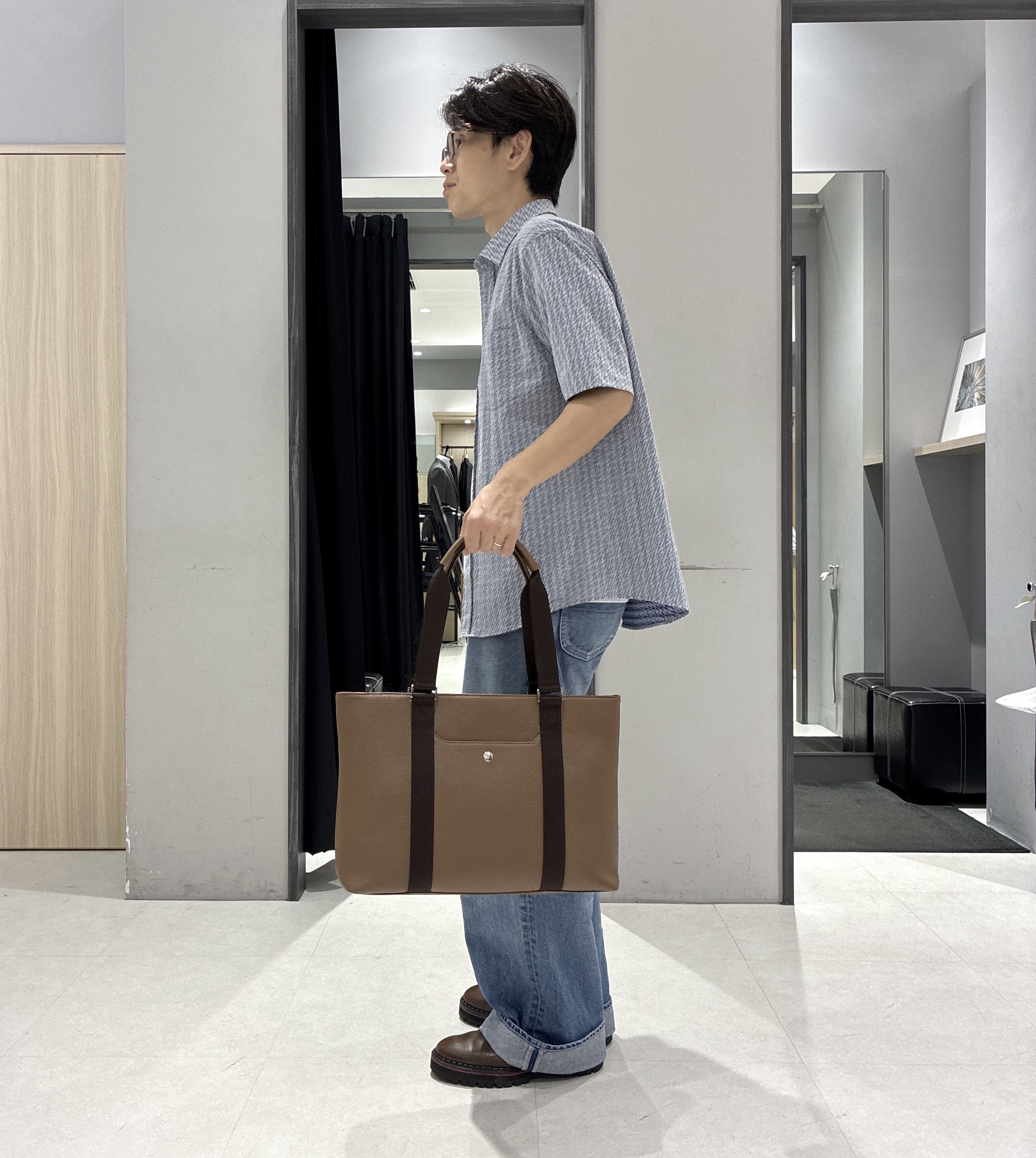 わいずみさんの「TAKEO KIKUCHI｜播州織り 千鳥 半袖シャツ」を使ったコーディネート