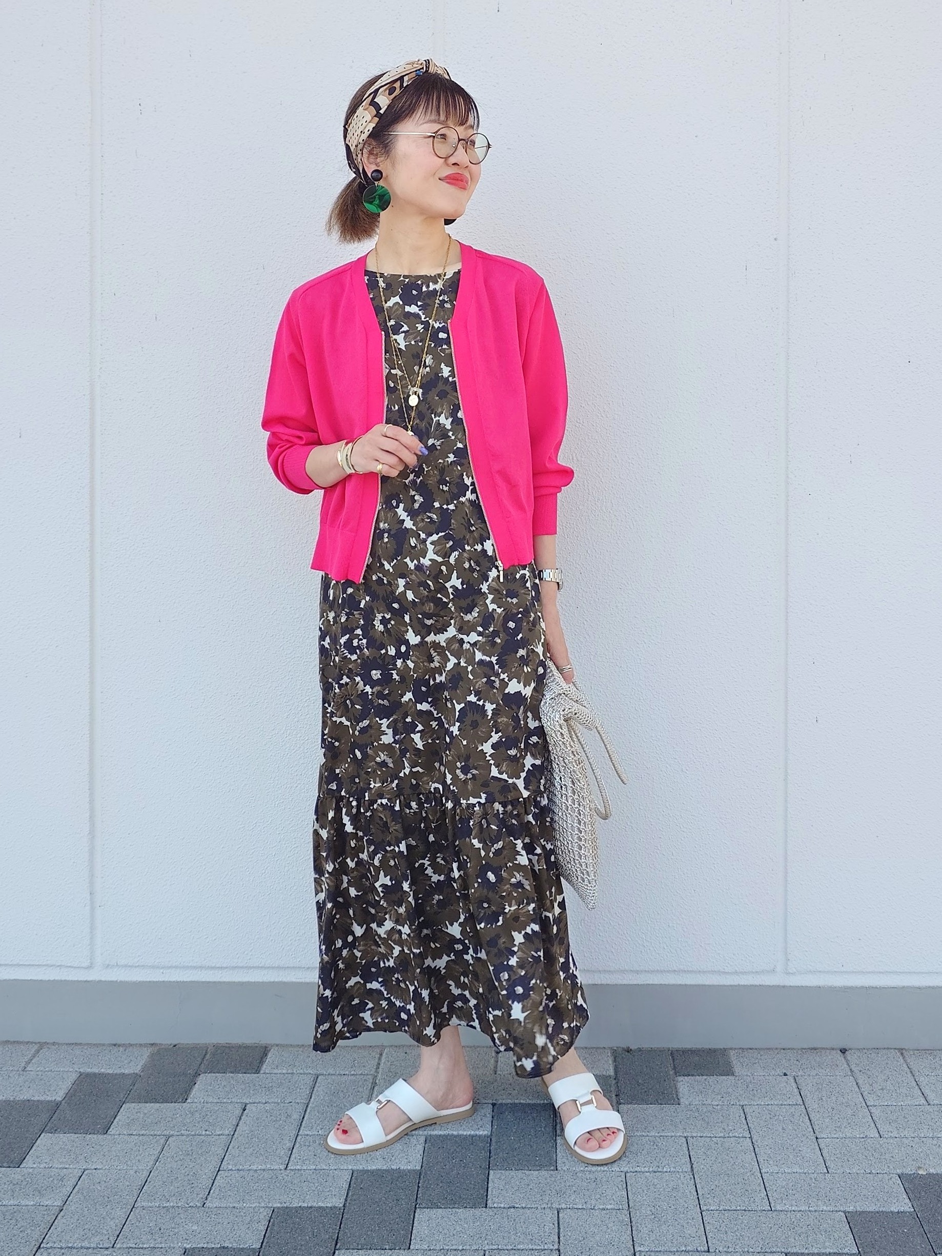MUTSUKOさんの「UNTITLED｜【アンサンブル可/日除け・冷房対策】シアーレーヨンZIPカーディガン」を使ったコーディネート