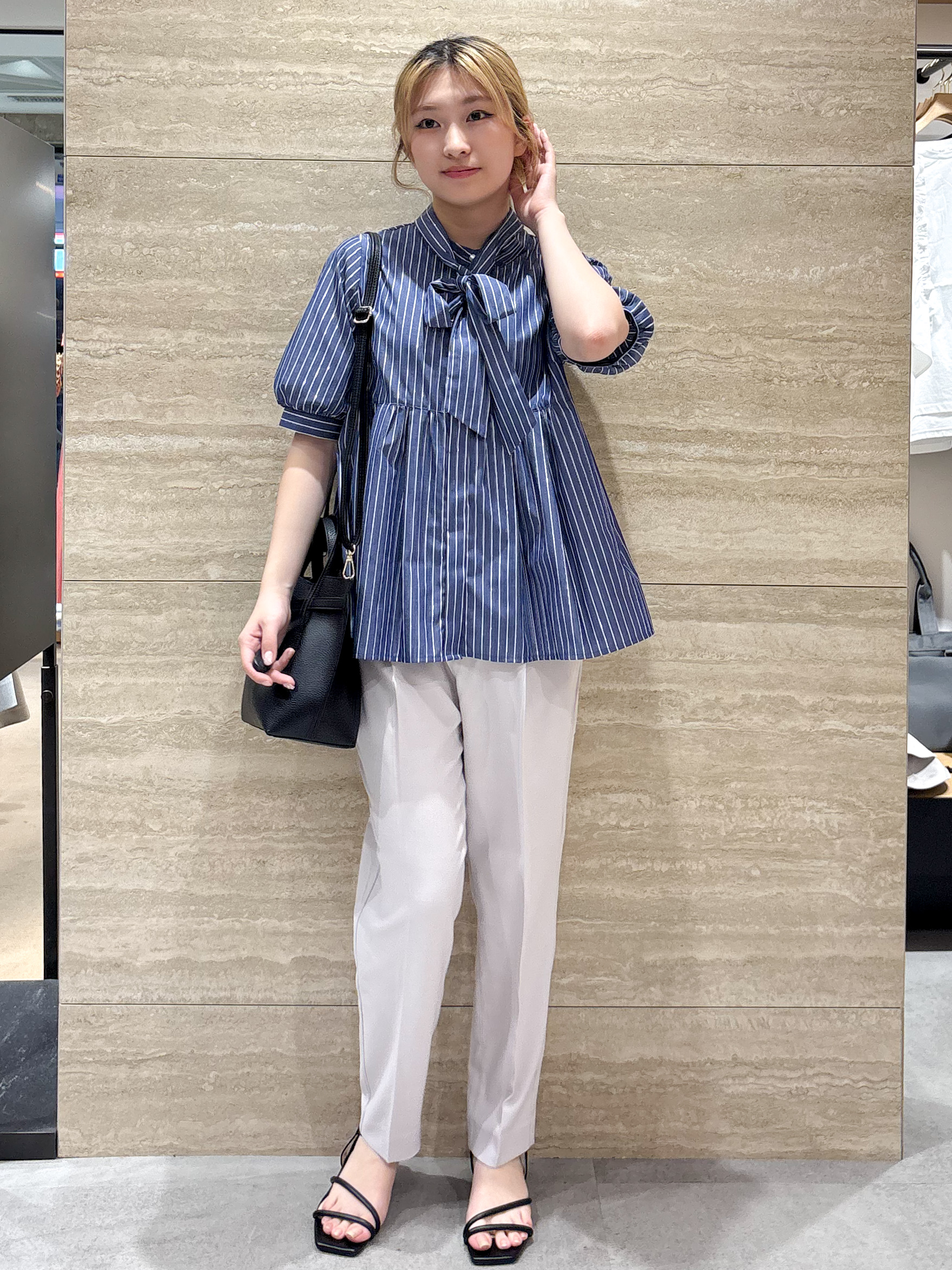 ふうかさんの「index｜【防シワ】2wayボウタイペプラム5分袖ブラウス《洗濯機OK／イージーアイロン》」を使ったコーディネート