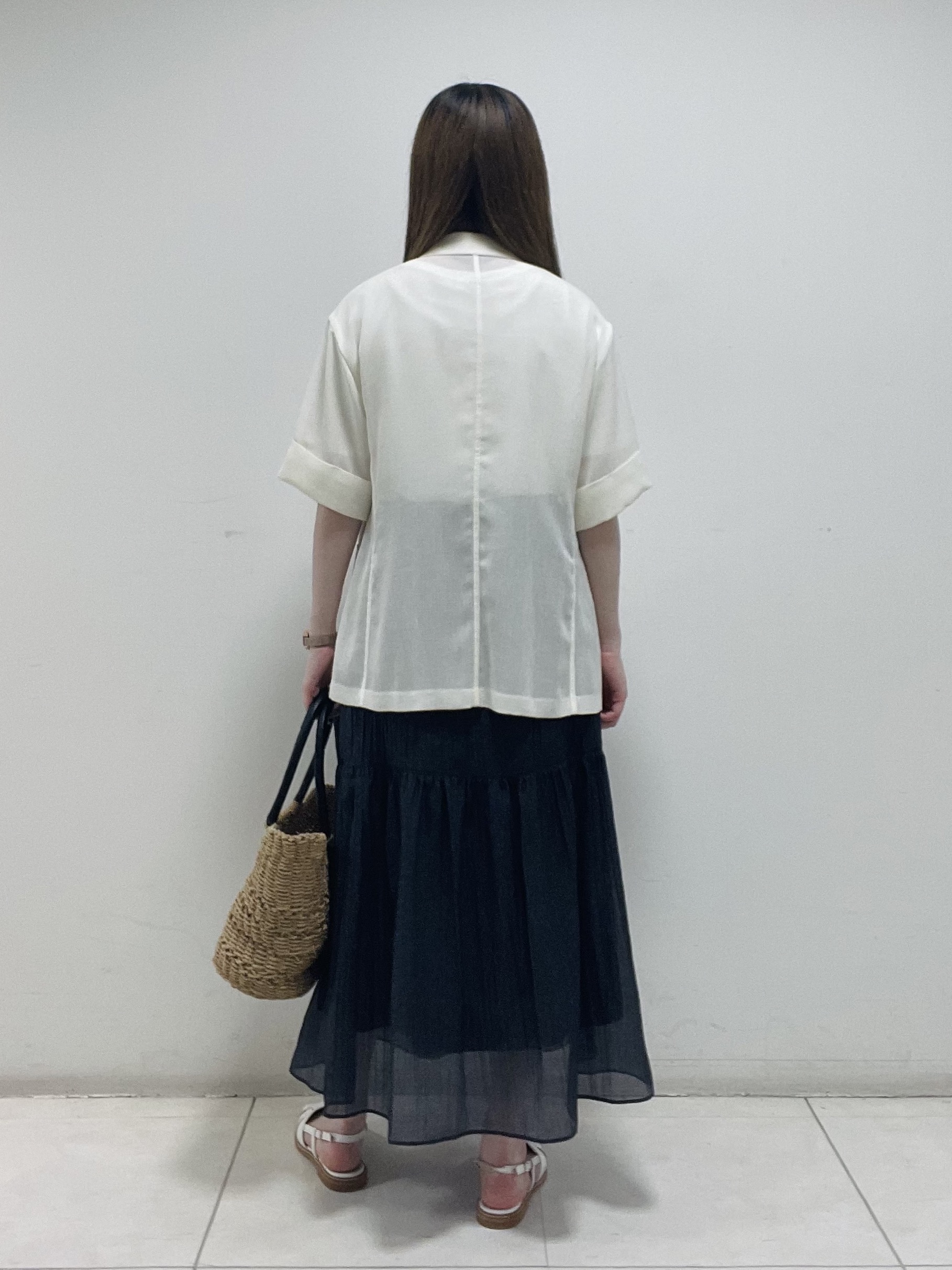 mさんの「INDIVI｜【洗える／メッシュ素材／SETUP可能】半袖シアージャケット」を使ったコーディネート