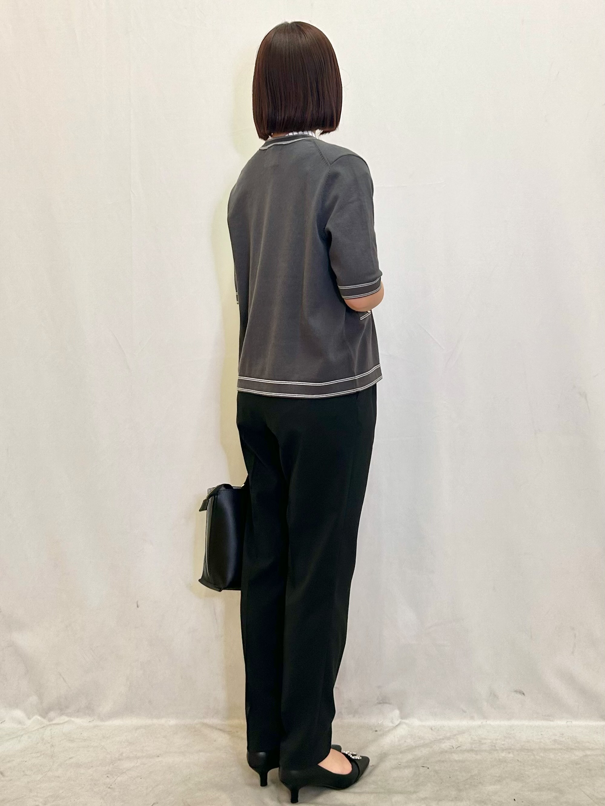 きららさんの「index｜【UV】バイカラーダブルライン半袖カーディガン《洗濯機OK》」を使ったコーディネート