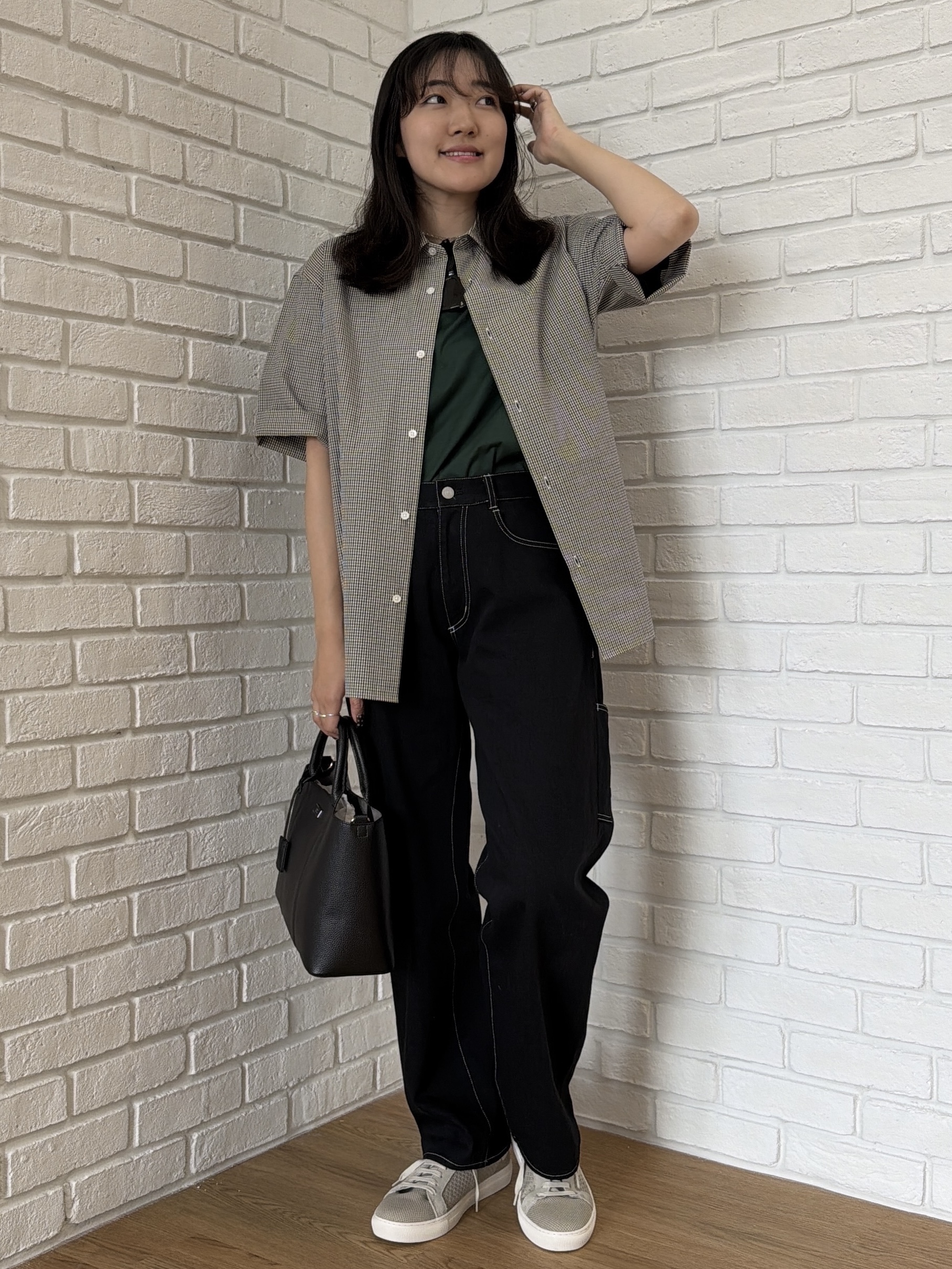 Akutagawaさんの「TAKEO KIKUCHI｜【日本製】ワンポイント刺繍 半袖Tシャツ」を使ったコーディネート