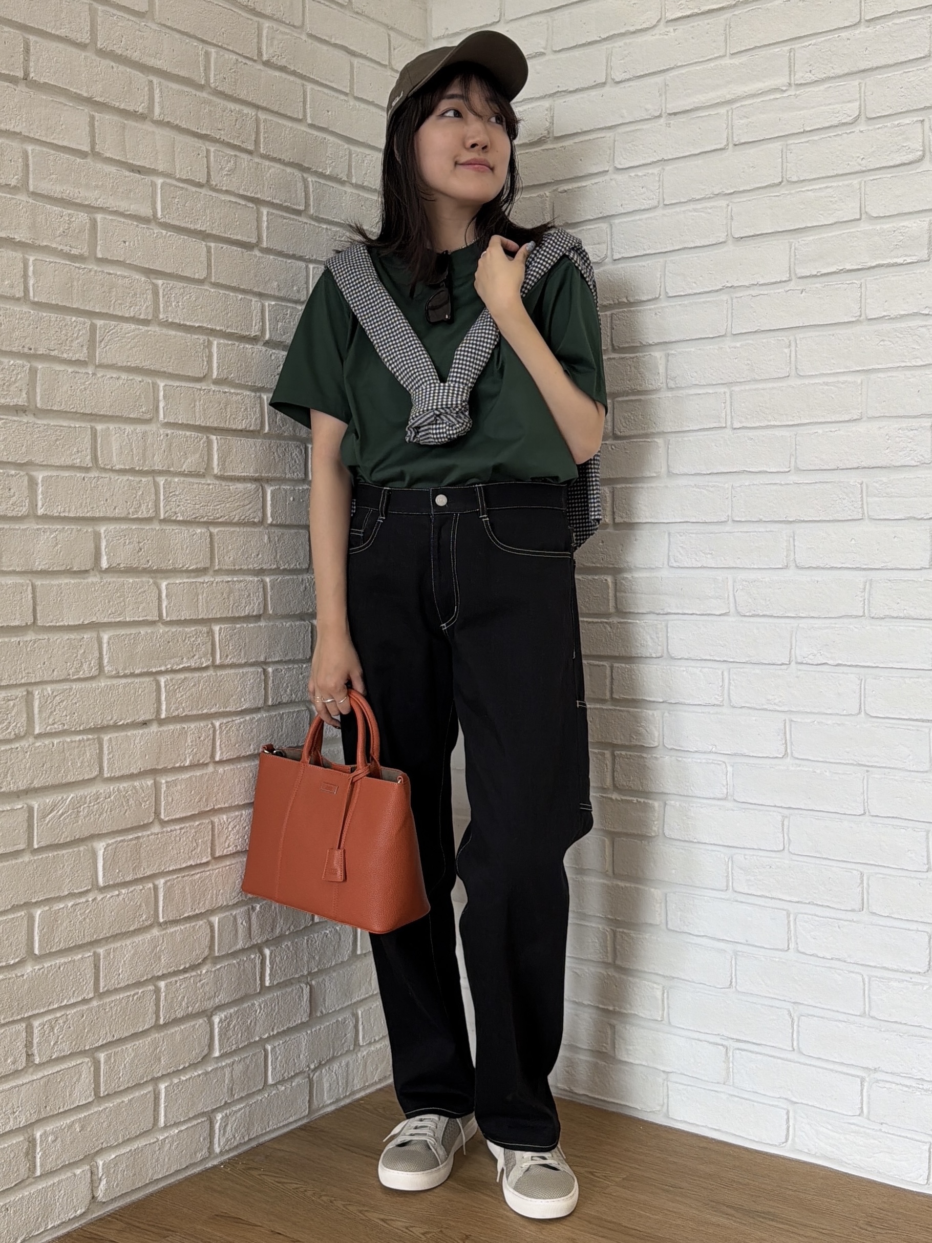 Akutagawaさんの「TAKEO KIKUCHI｜【日本製】ワンポイント刺繍 半袖Tシャツ」を使ったコーディネート