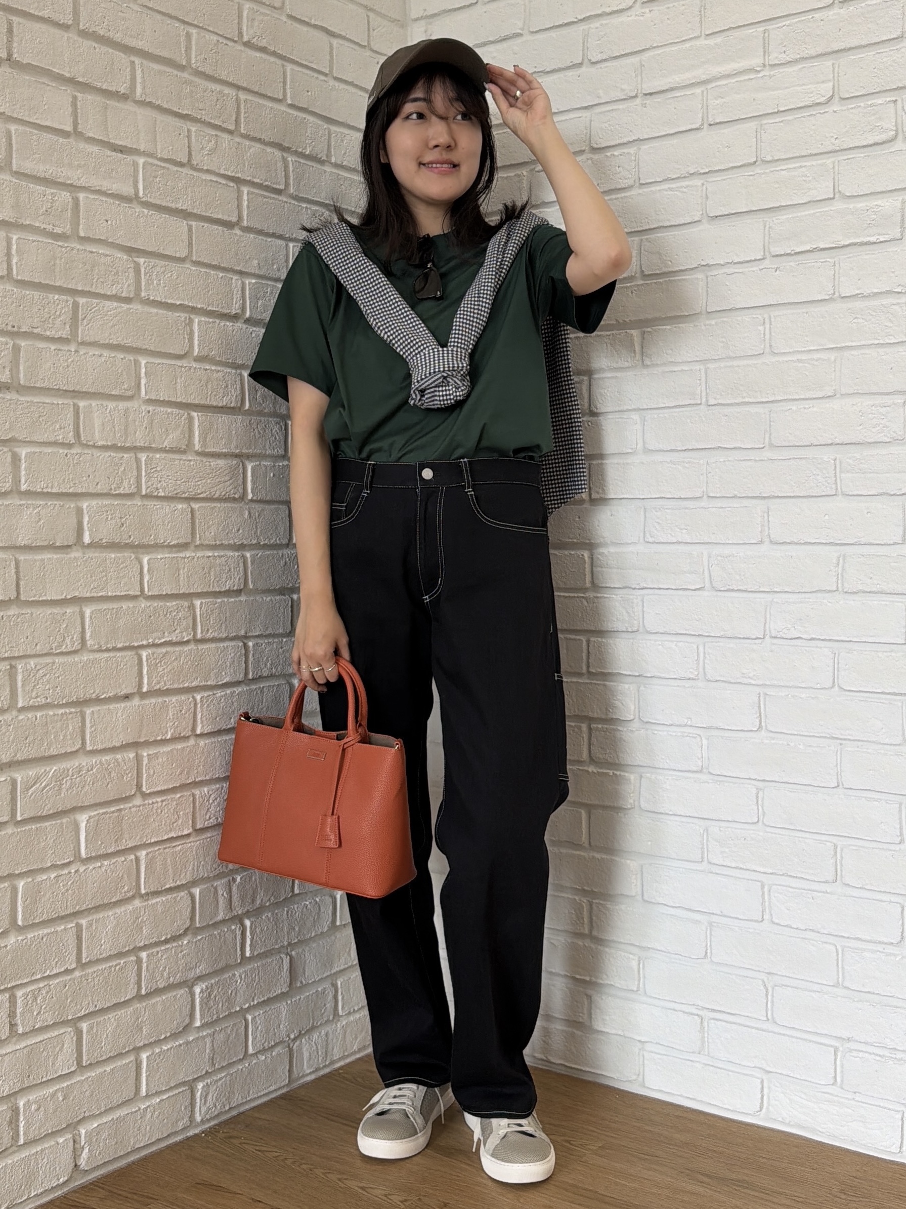 Akutagawaさんの「TAKEO KIKUCHI｜【日本製】ワンポイント刺繍 半袖Tシャツ」を使ったコーディネート