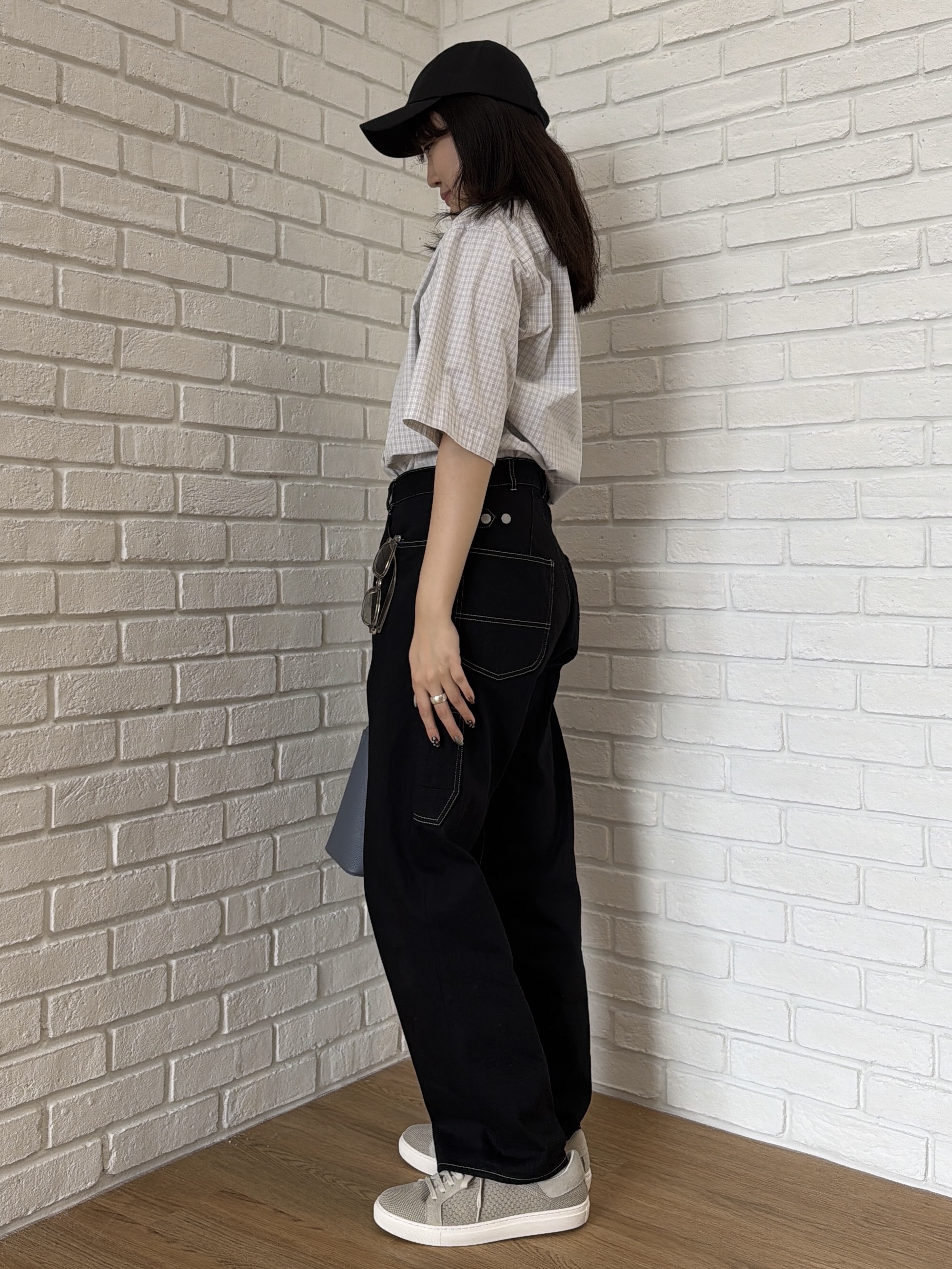 Akutagawaさんの「TAKEO KIKUCHI｜ワンポイント 半袖ギンガムチェックシャツ」を使ったコーディネート