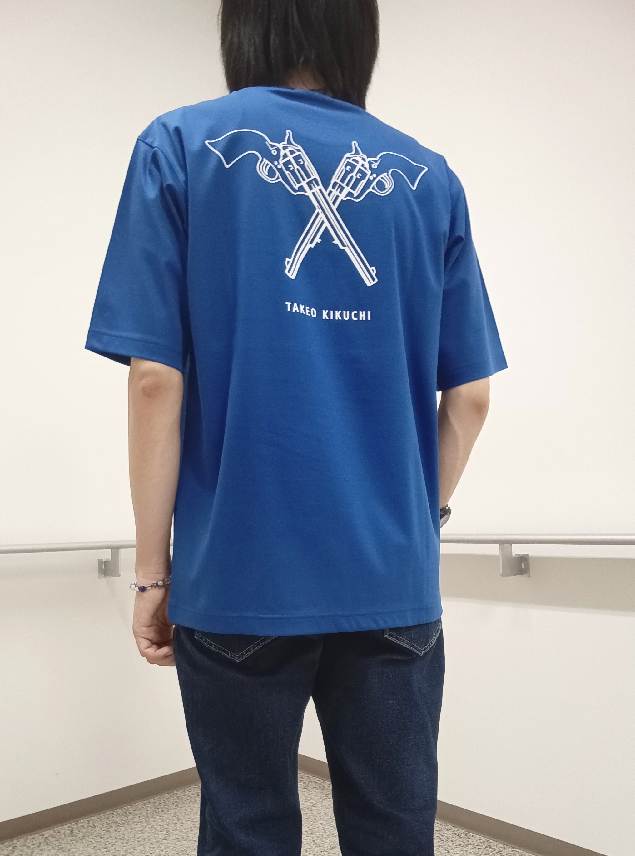 moritaさんの「TAKEO KIKUCHI｜【BOWLER HAT LABEL】アイスクリアコットン バッククロスピストル 半袖Tシャツ」を使ったコーディネート