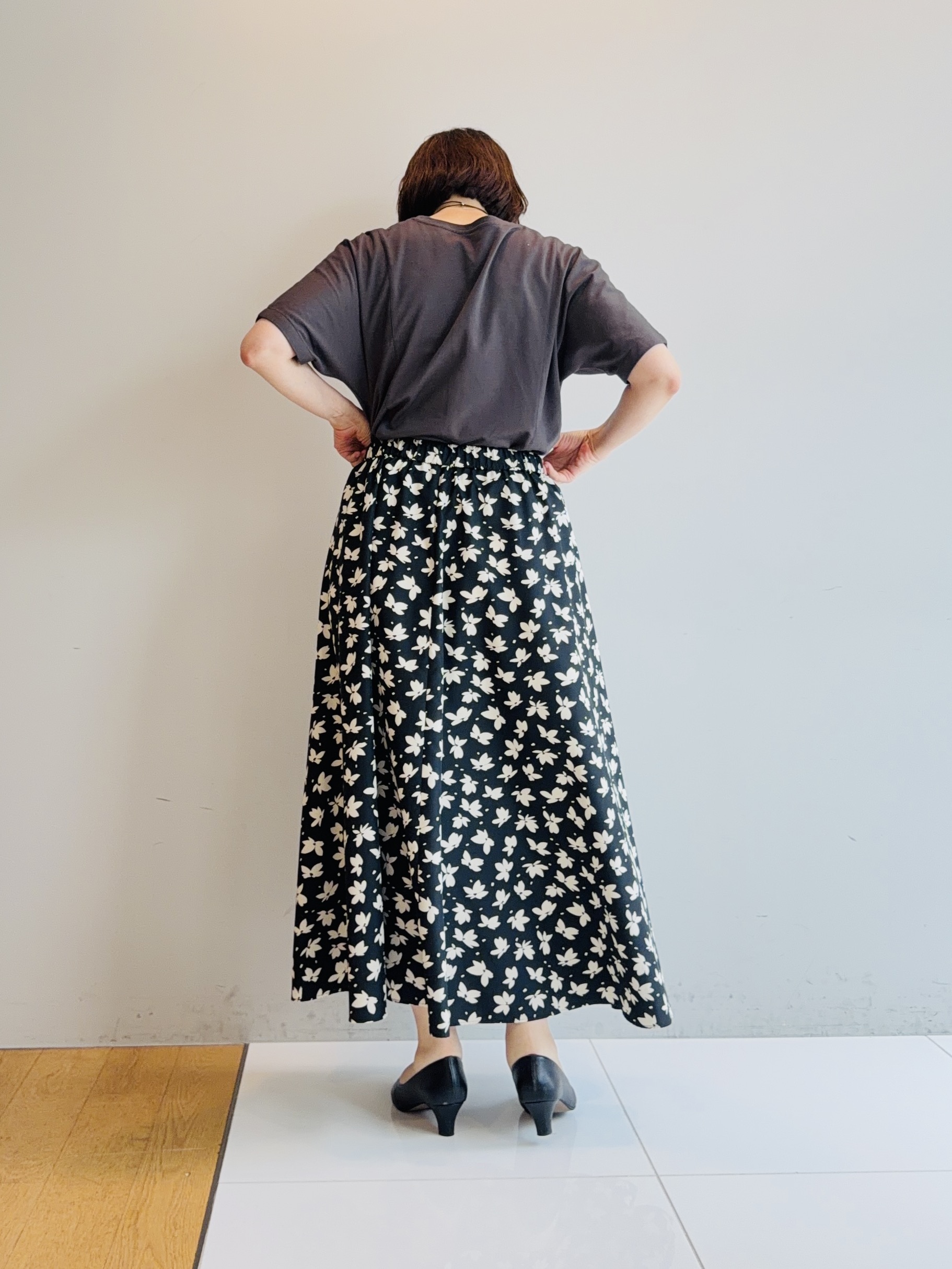 murayamaさんの「INDIVI｜【汗ジミ防止／褒められTシャツ】上品カジュアル！ドルマンTシャツ」を使ったコーディネート