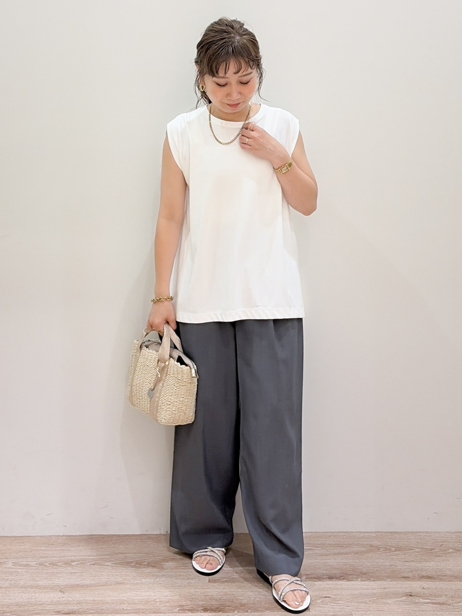 risayanさんの「OPAQUE.CLIP｜【UV／接触冷感】スーパーアイス ノースリーブカットソー《洗濯機OK》」を使ったコーディネート
