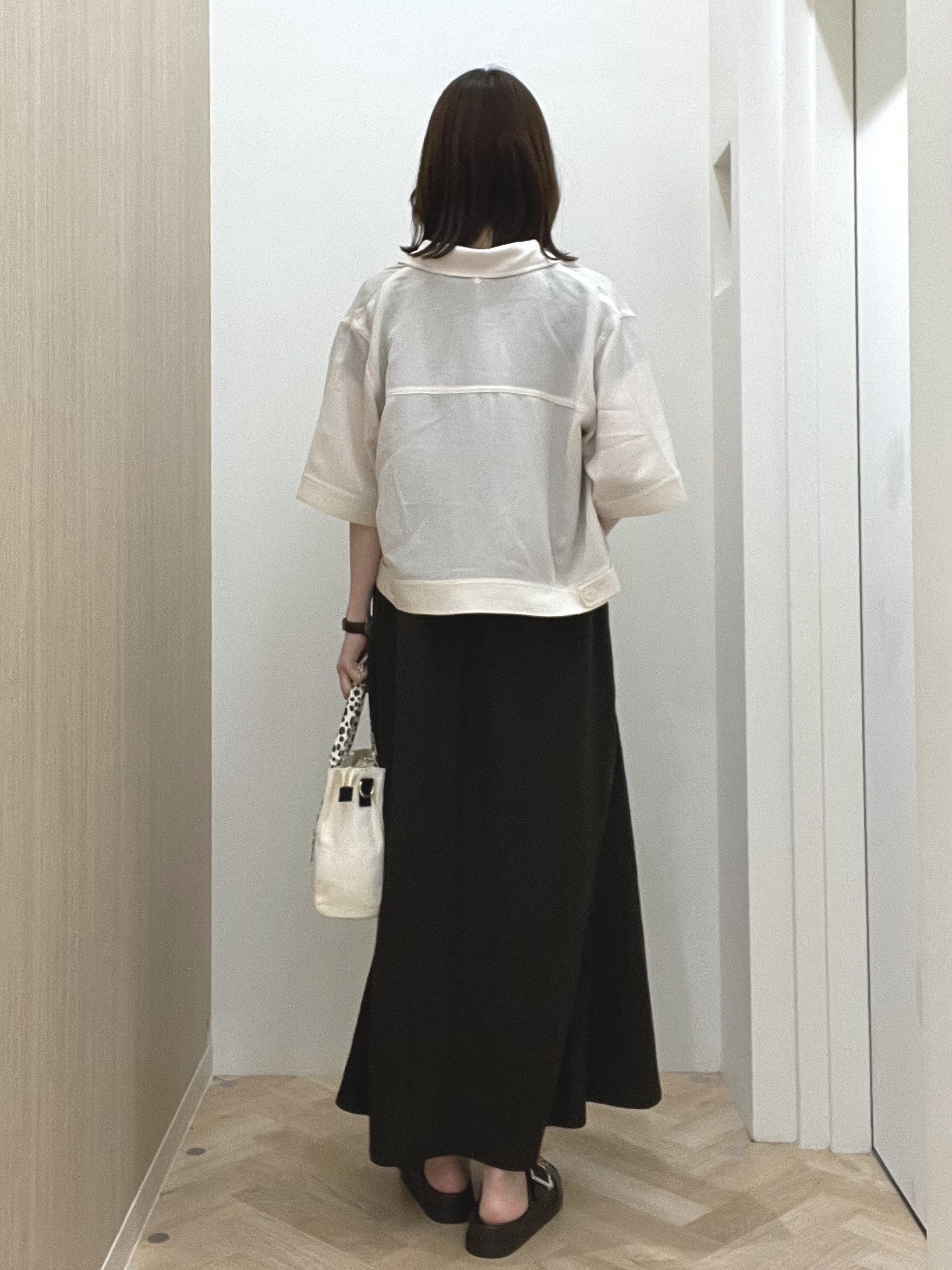  おまつさんの「grove｜【吸水速乾・通気性・洗える】衿付きハーフジャケット」を使ったコーディネート