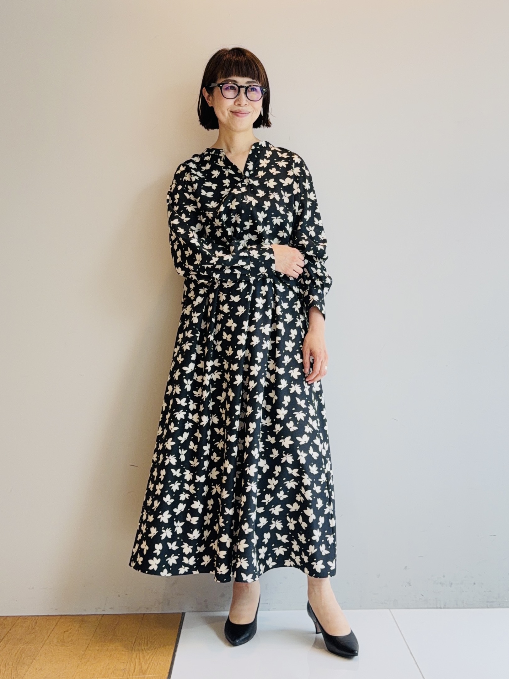 murayamaさんの「INDIVI｜【ラム革／美脚／通勤】レザーパンプス」を使ったコーディネート