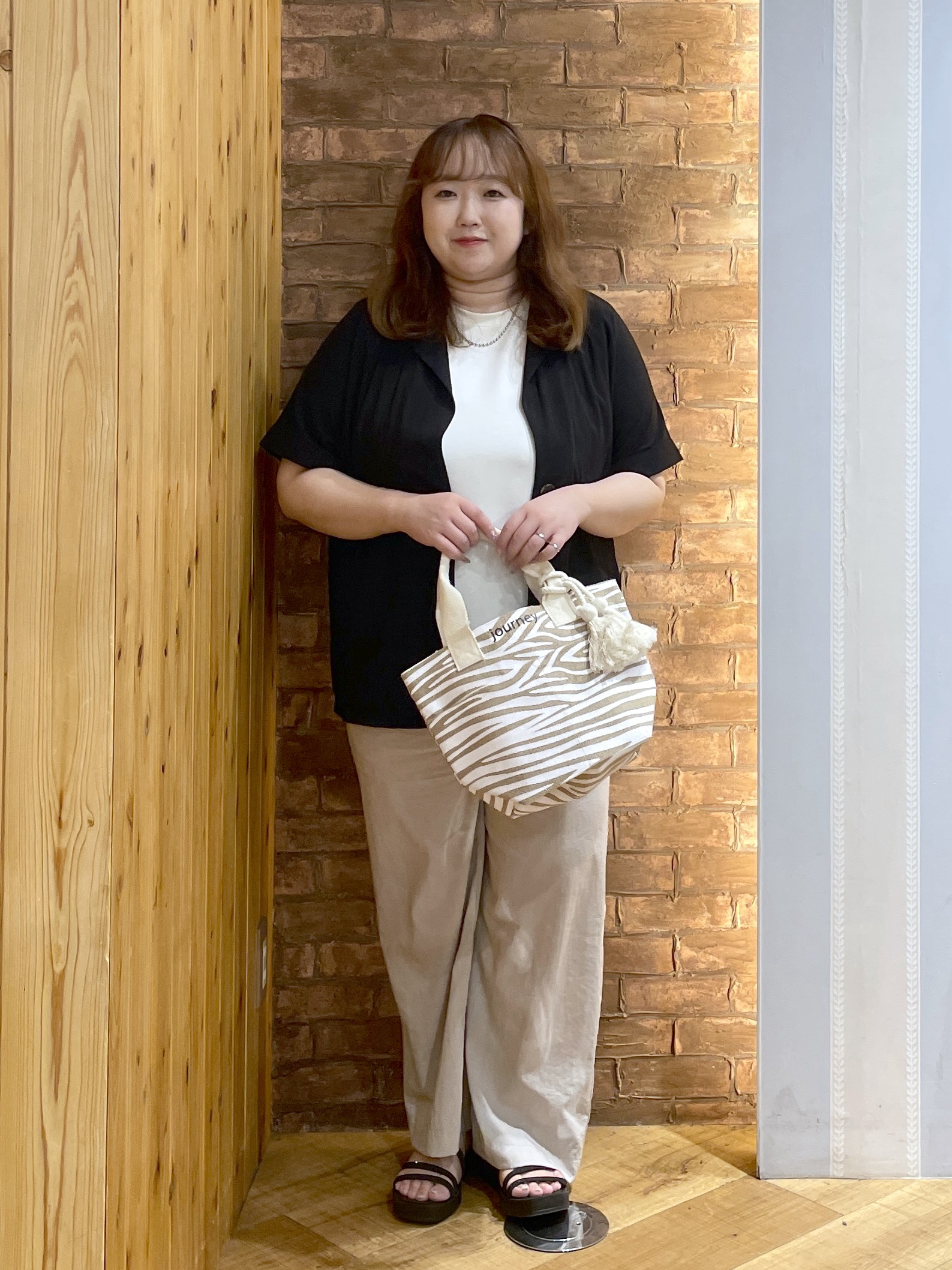 Risaさんの「SHOO･LA･RUE｜【高レビュー/洗濯機可/セットアップ可】軽凛(かろりん) ひんやり半袖ジャケット」を使ったコーディネート