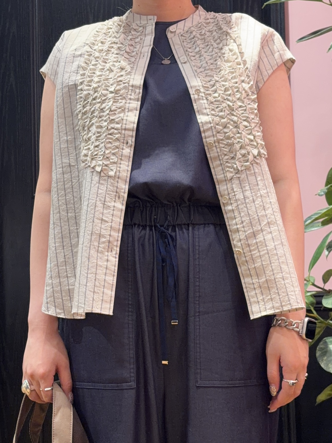 SAKAIさんの「DRESSTERIOR｜【ウォッシャブル】フレンチスリーブ コンビネゾン」を使ったコーディネート