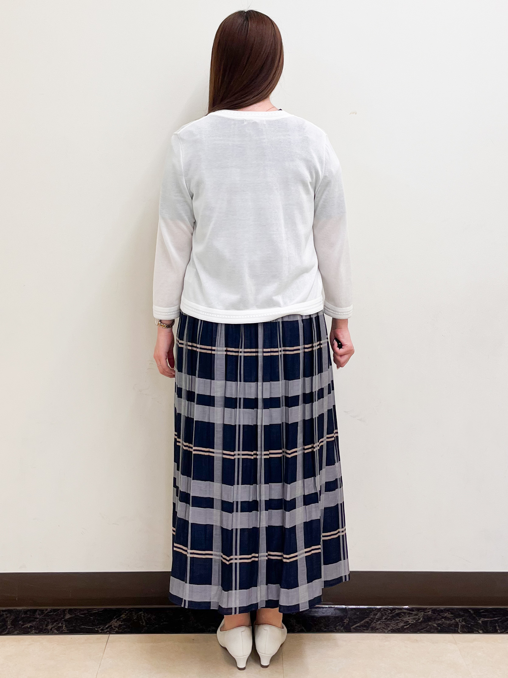 mikikoさんの「Reflect｜七分袖ニットカーディガン」を使ったコーディネート