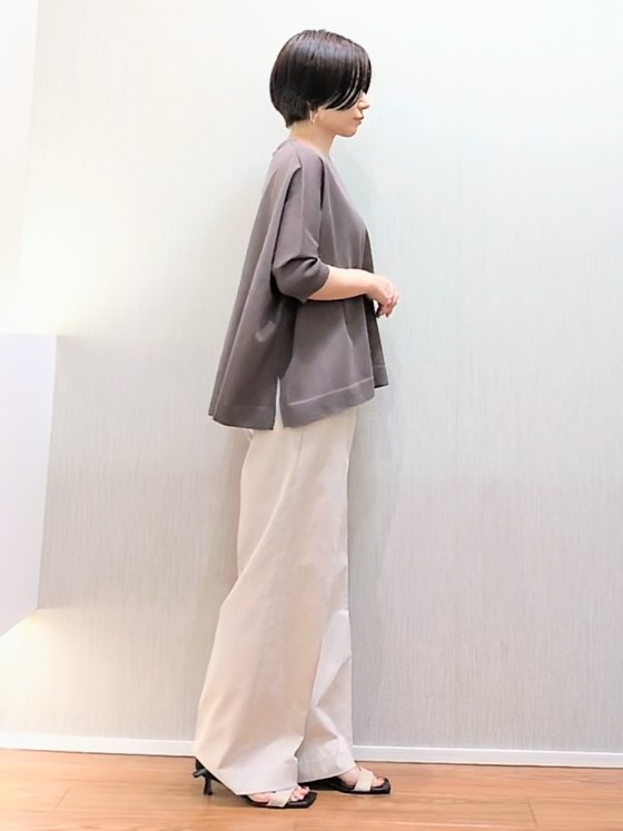ミズタさんの「UNTITLED｜【アンサンブル可/洗える】シアーレーヨンニット」を使ったコーディネート