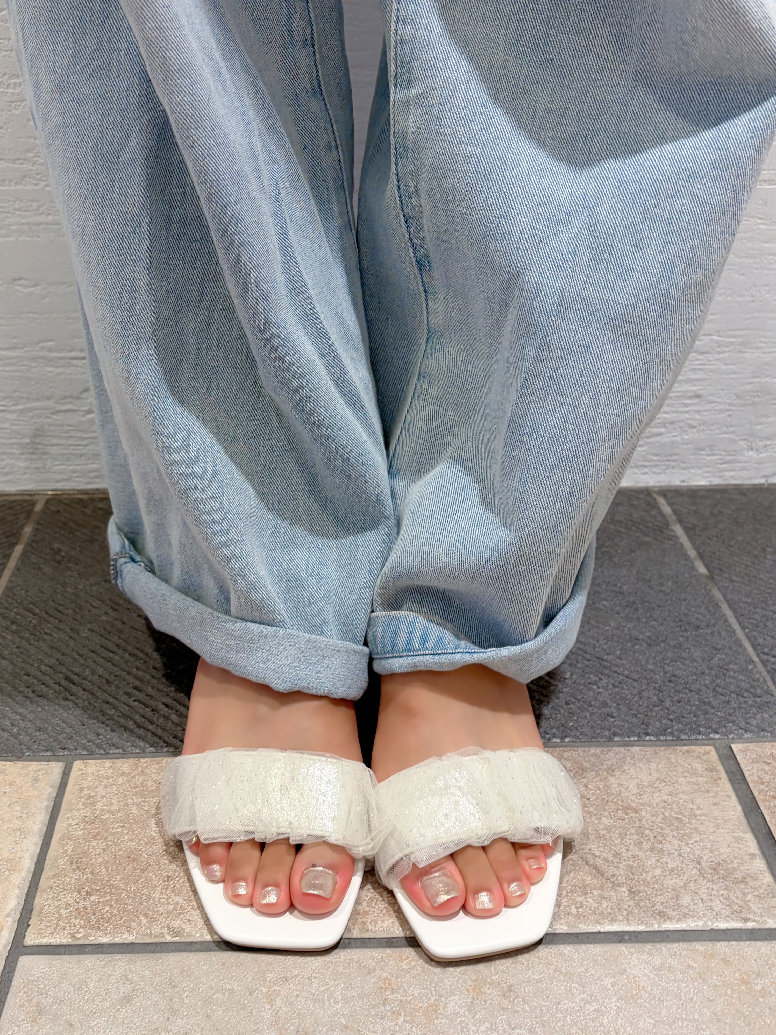 suzuhaさんの「ESPERANZA｜シフォンラメギャザーサンダル」を使ったコーディネート