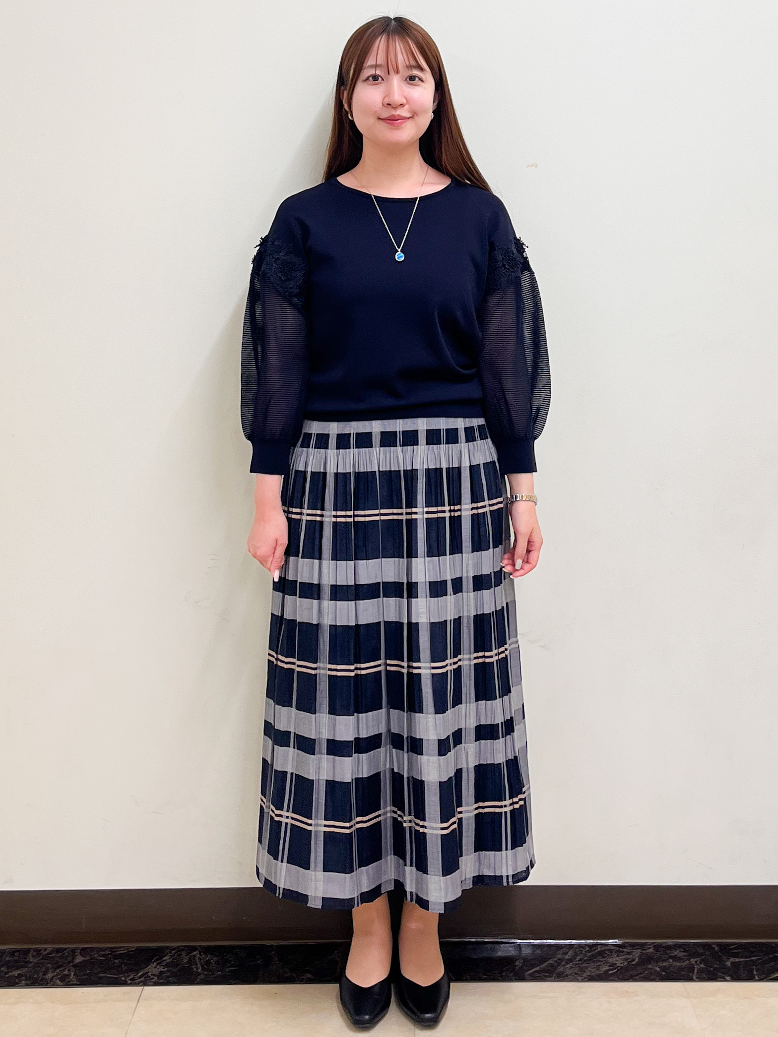 mikikoさんの「Reflect｜【前後2WAY】レーススリーブデザインニット」を使ったコーディネート