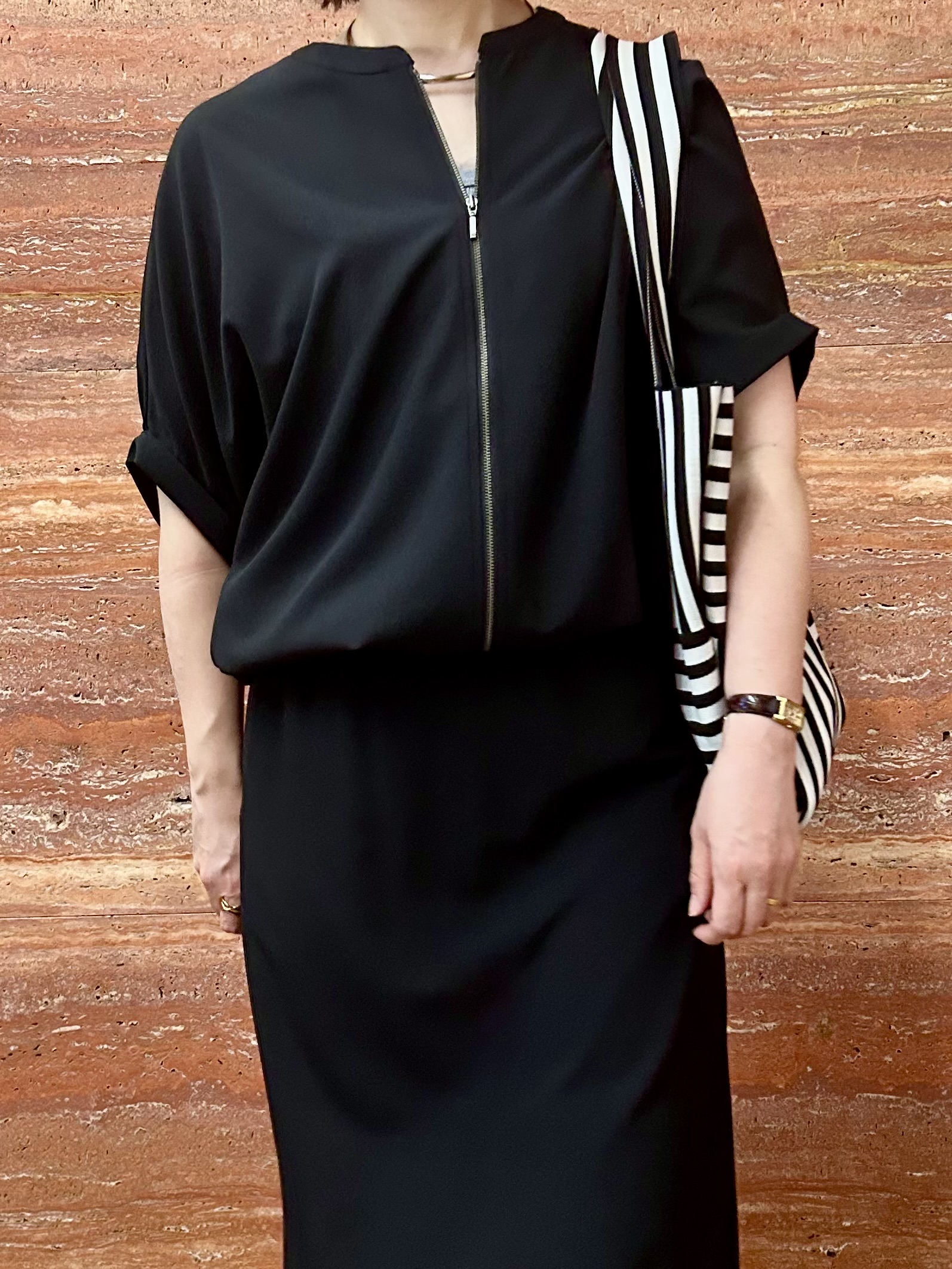 mariさんの「INDIVI｜【着る日傘】ドルマンフォルムブルゾン」を使ったコーディネート