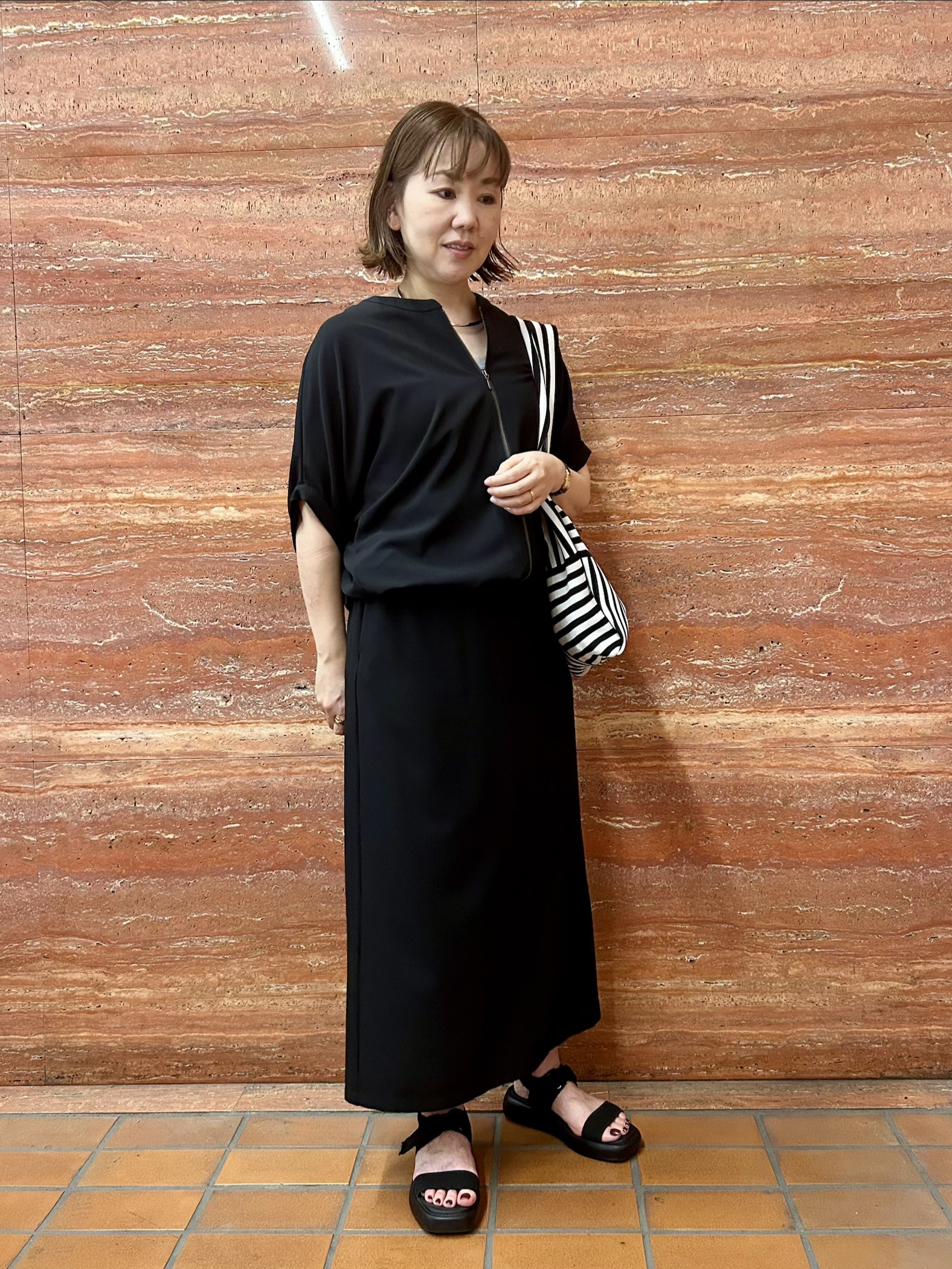 mariさんの「INDIVI｜【着る日傘】ドルマンフォルムブルゾン」を使ったコーディネート
