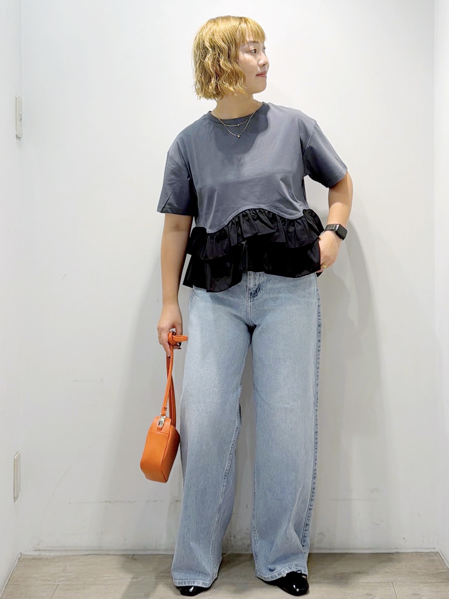 sumicaさんの「OPAQUE.CLIP｜裾フリルドッキングTシャツ【洗濯機OK】」を使ったコーディネート